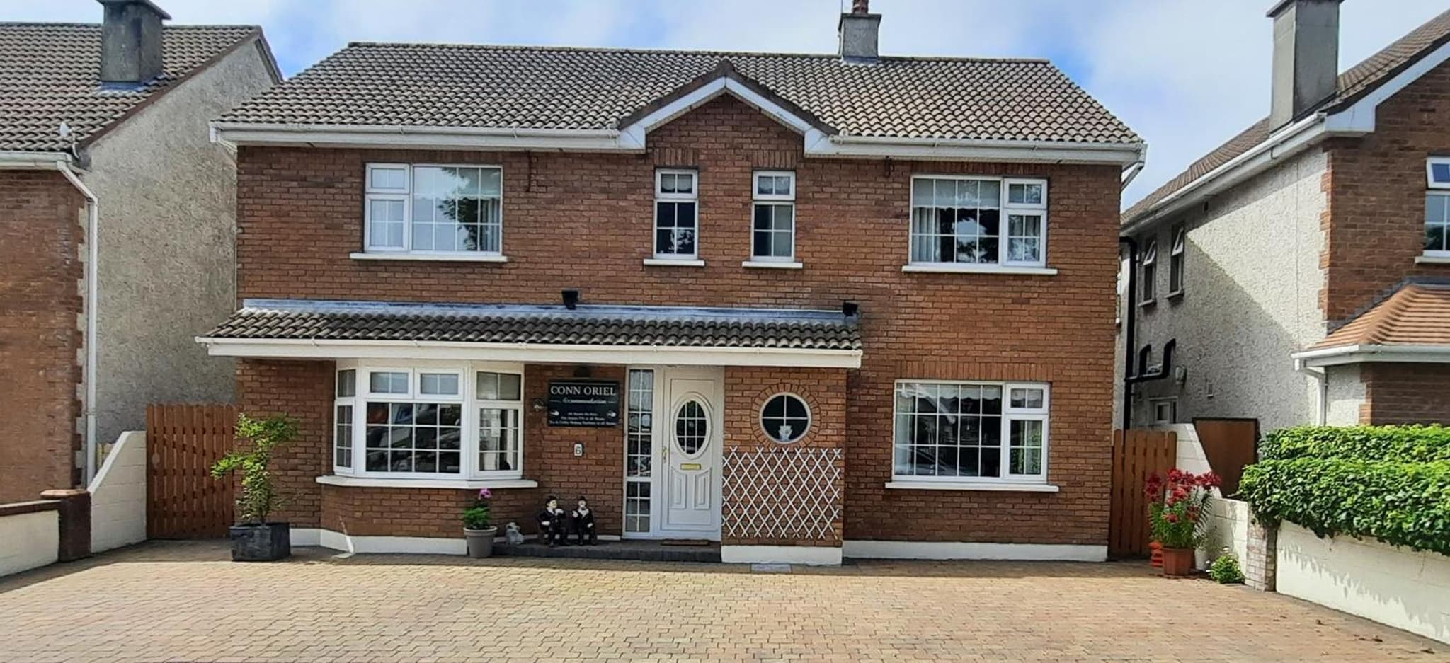Conn Oriel B&B