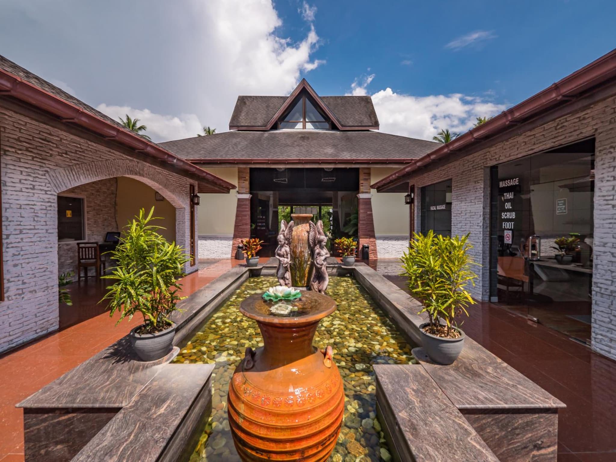 Sea Valley Resort