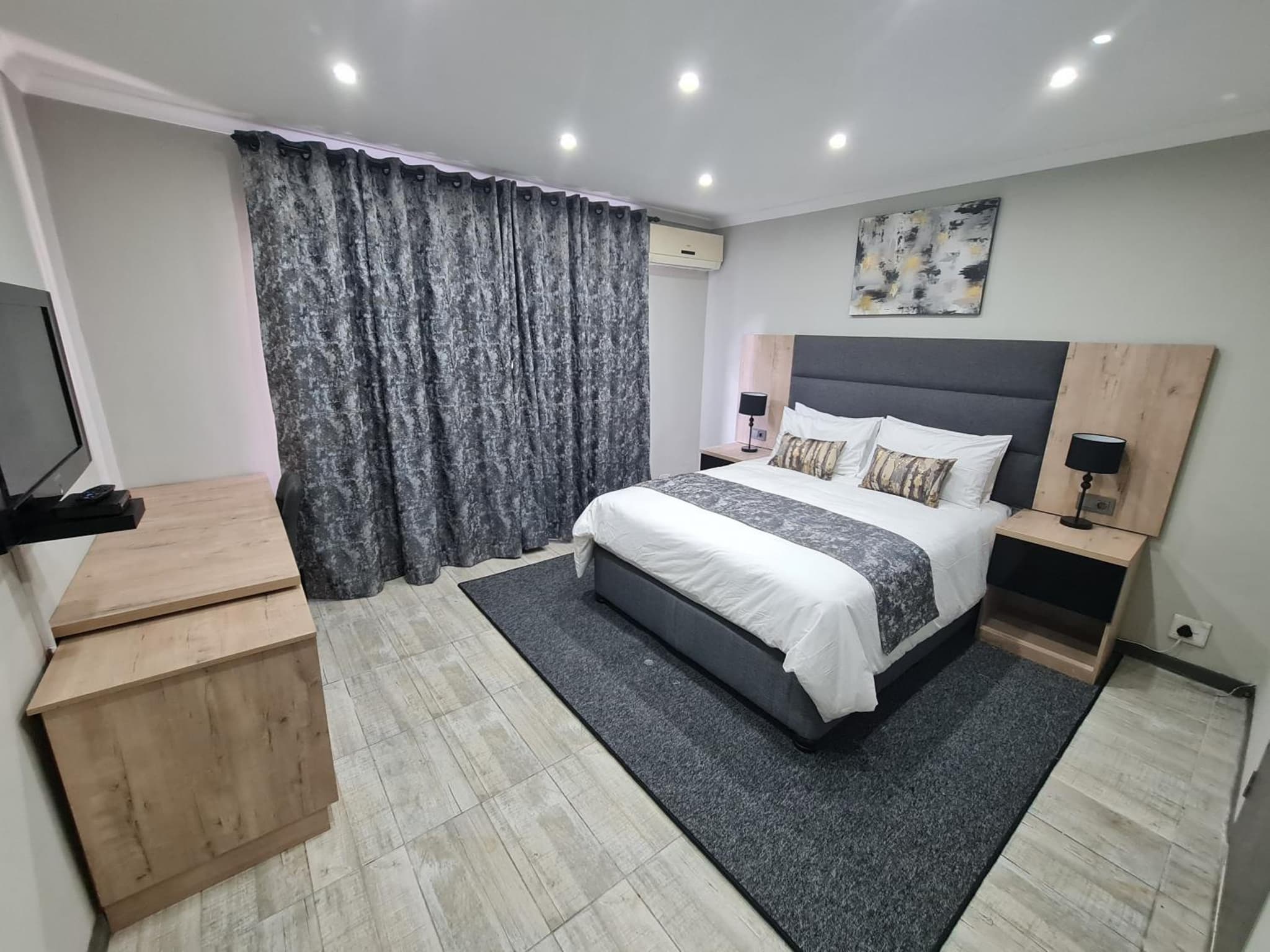 Luxe on Ridge Boutique Hotel photo 4