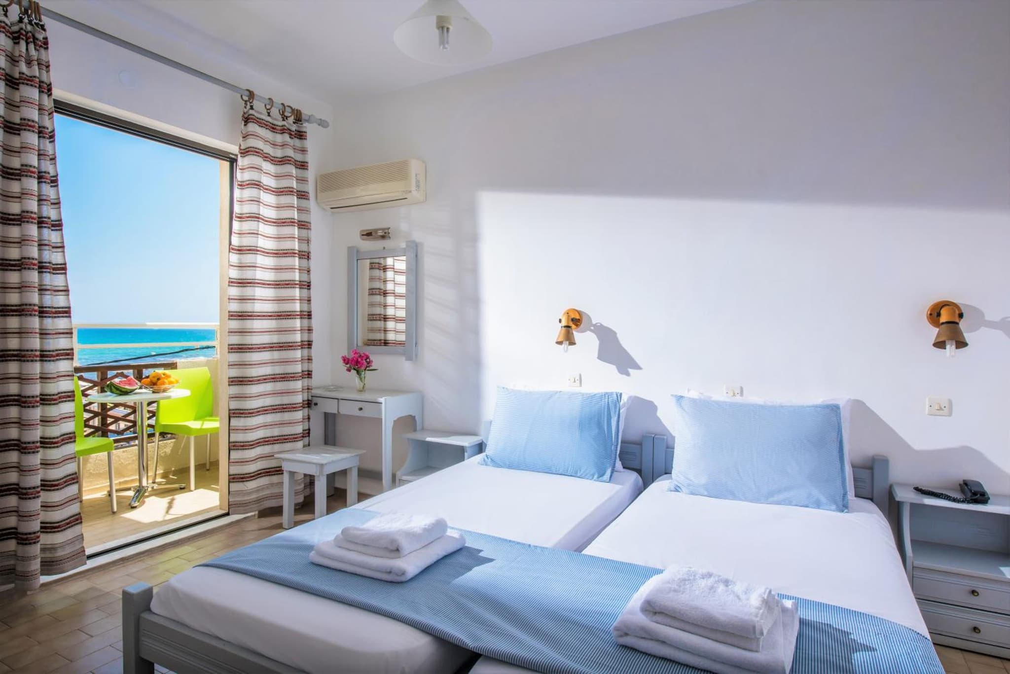 Smaragdine Beach Hotel photo 5