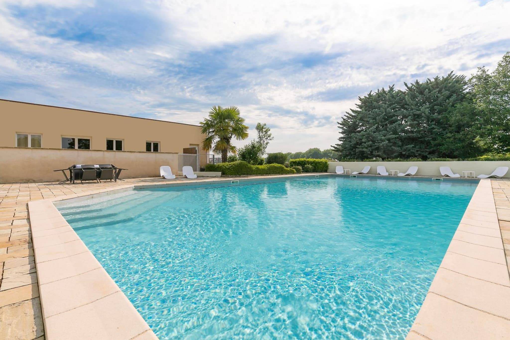 Kyriad Prestige Beaune le Panorama photo 3