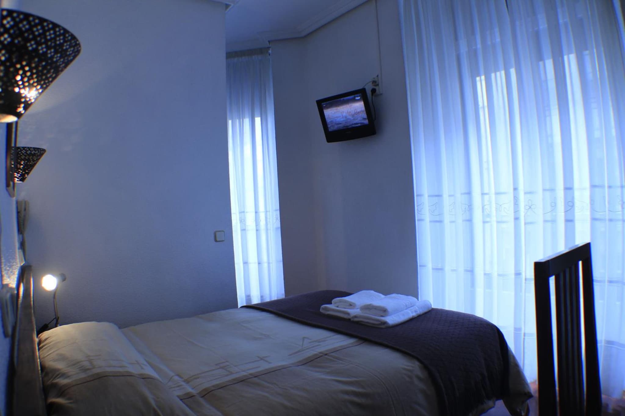 Hostal Esmeralda photo 9
