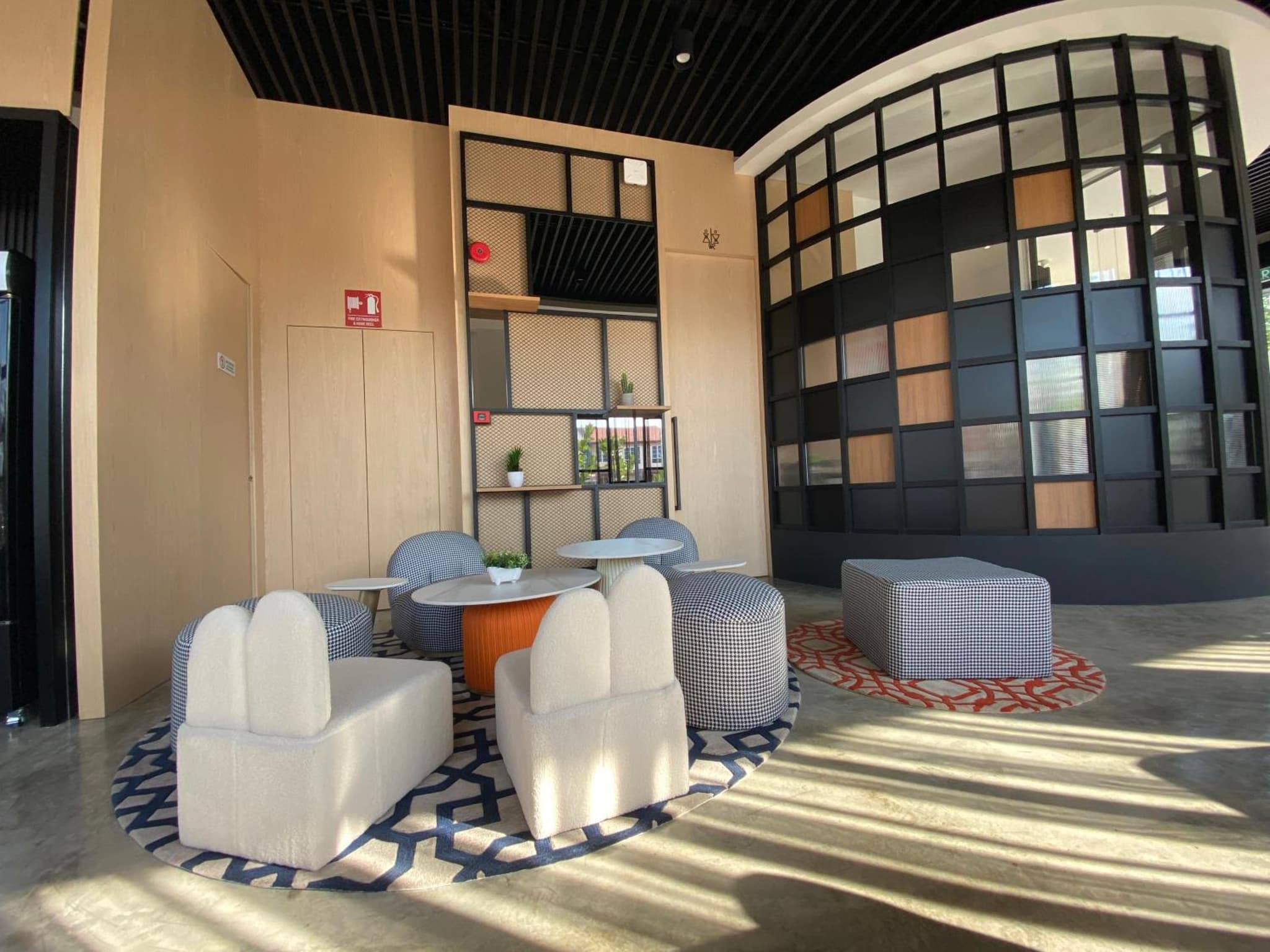 OTEL Hotel Suite photo 4