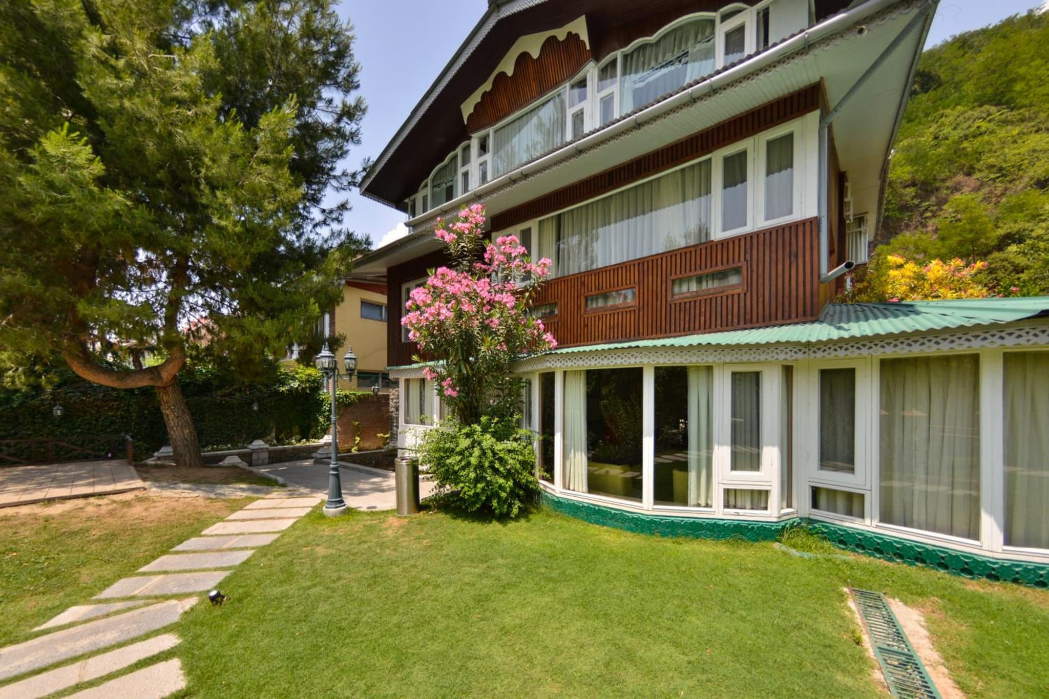 HOTEL METROPOLIS SRINAGAR photo 6