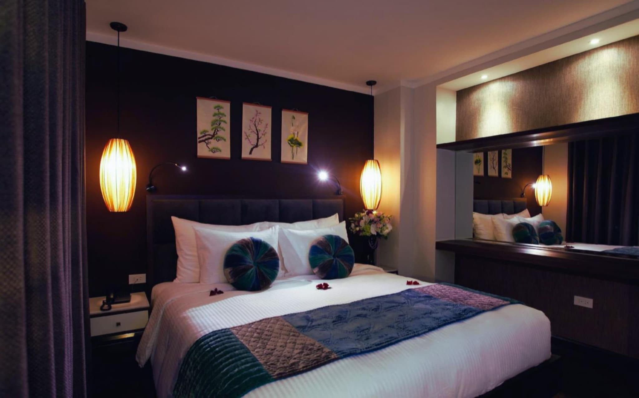 hotel room