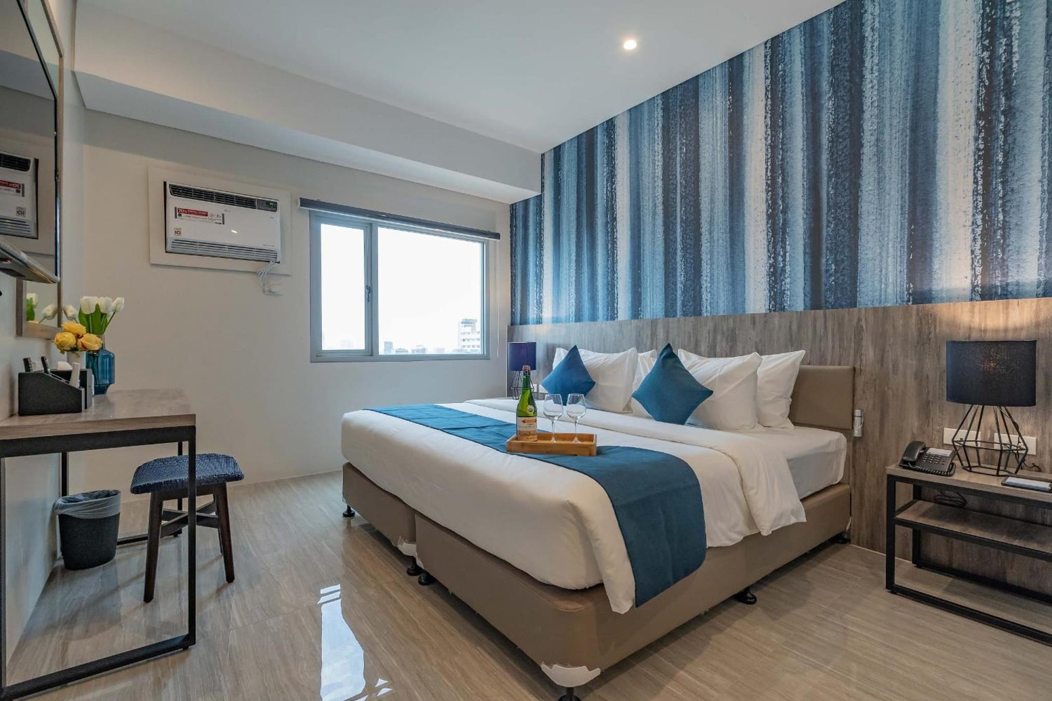 Bayfront Hotel Cebu Capitol Site photo 5