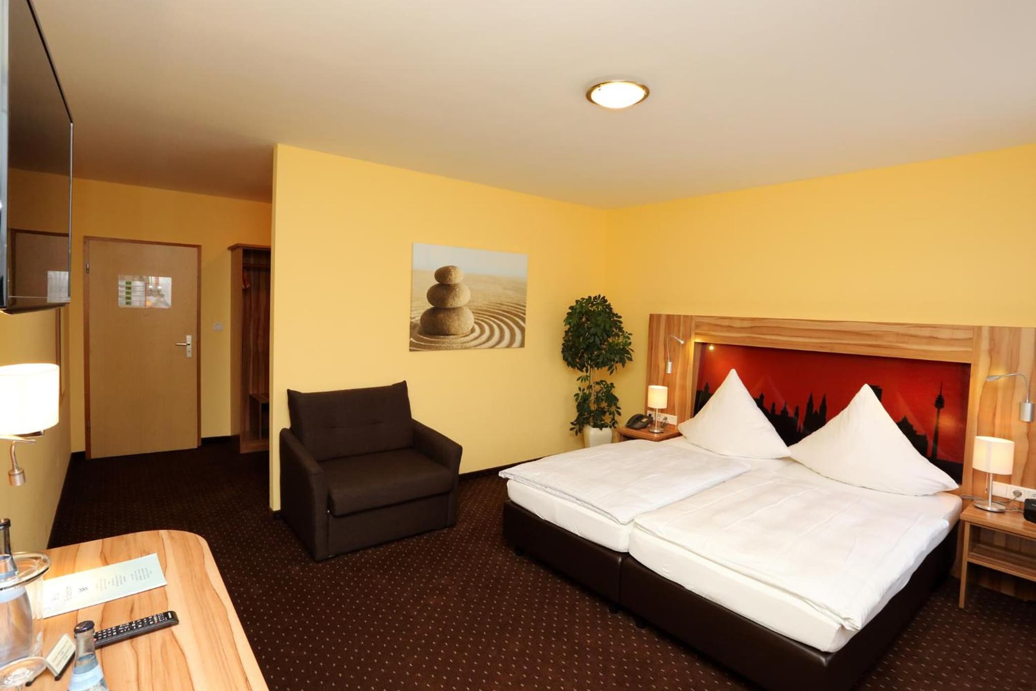 hotel room