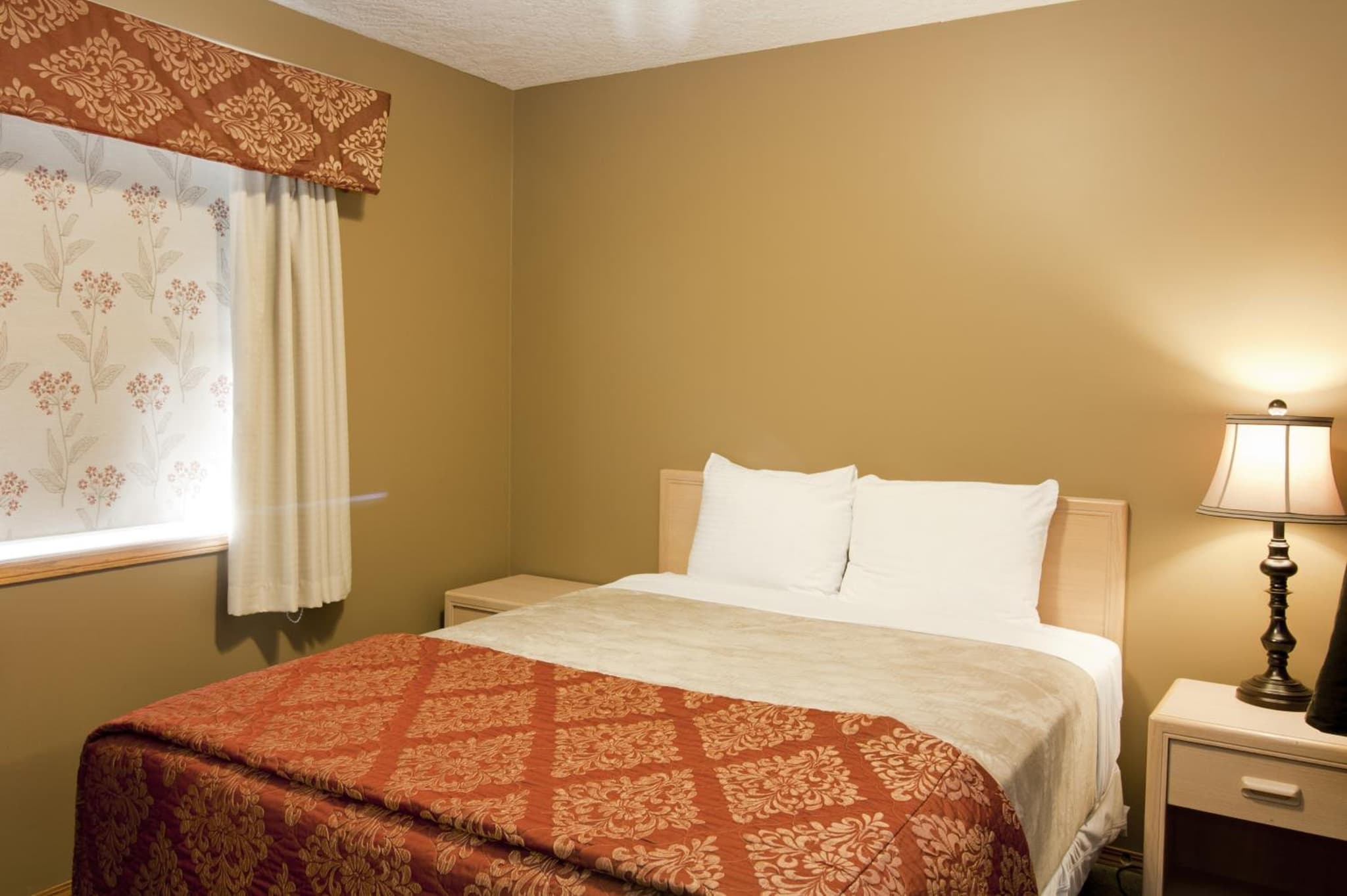 Bow River Inn photo 9