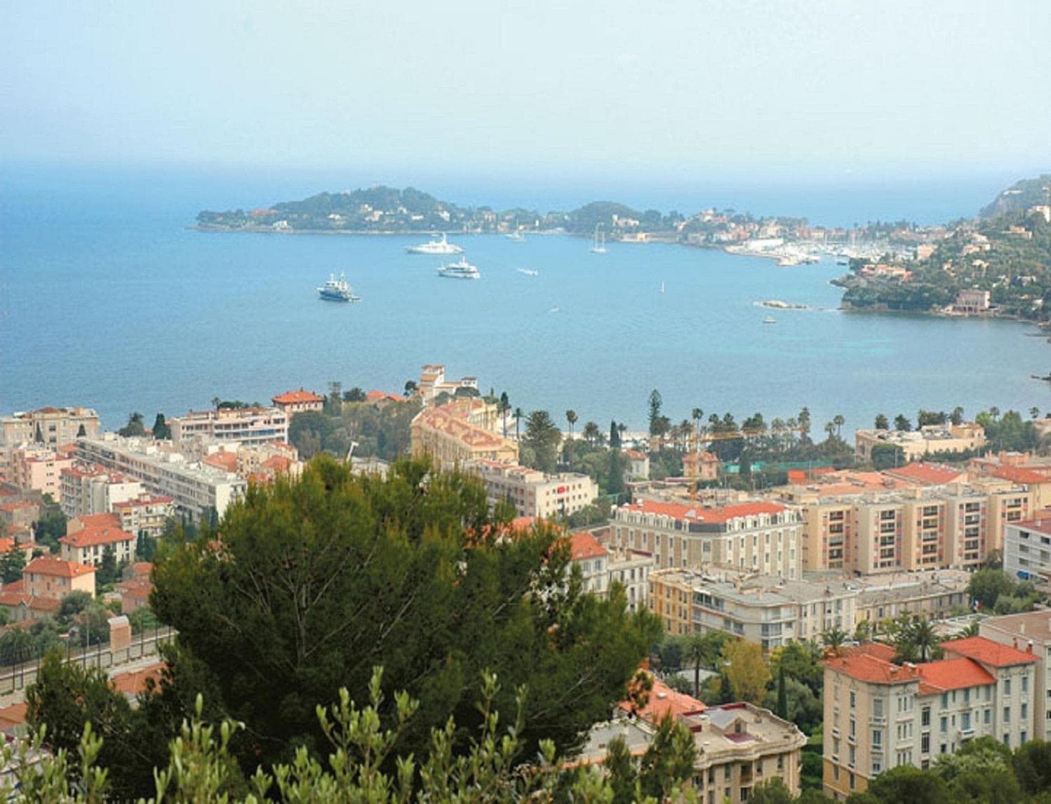 ibis Styles Beaulieu sur Mer photo 2