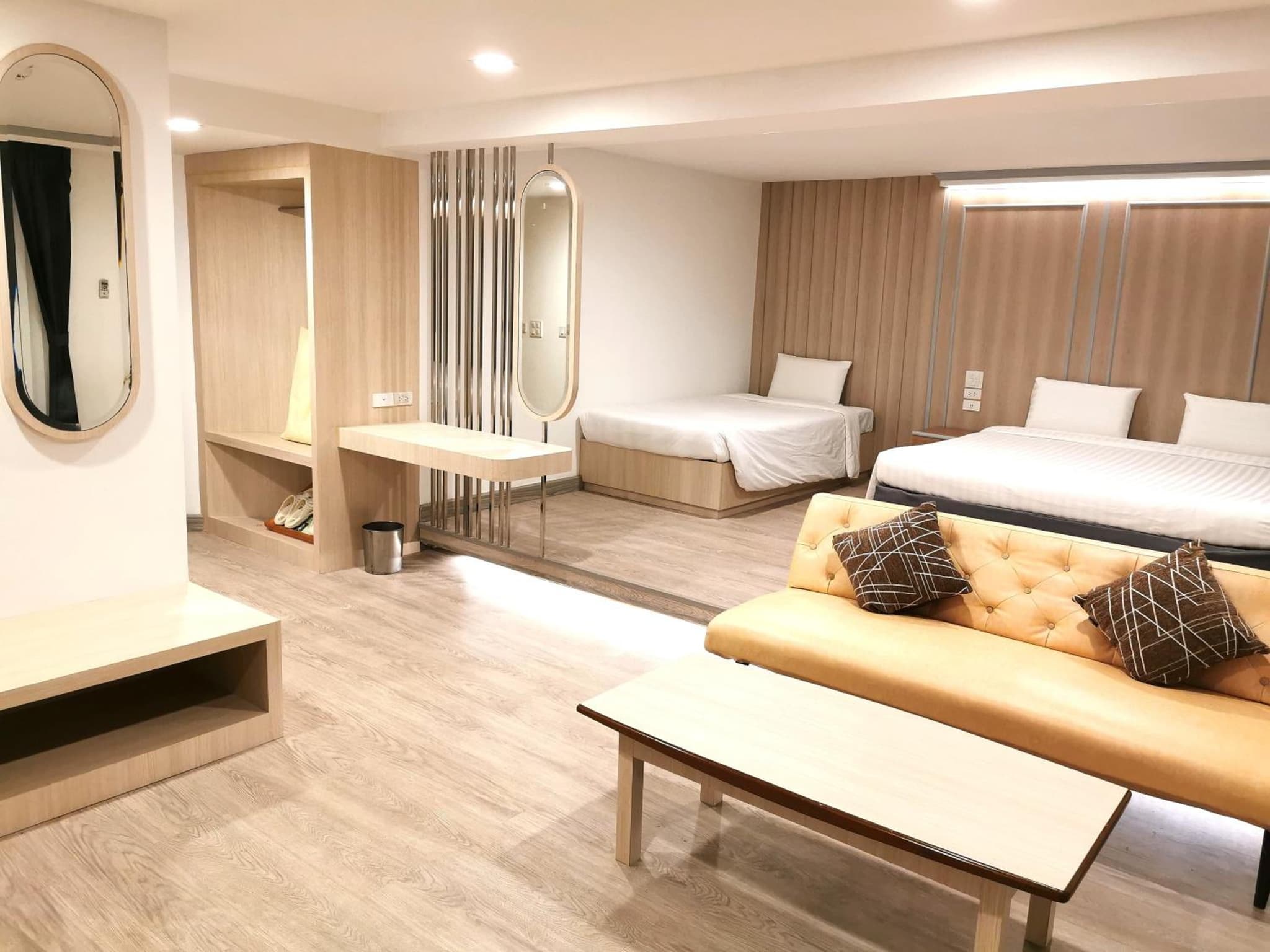 Sakol Hotel photo 7