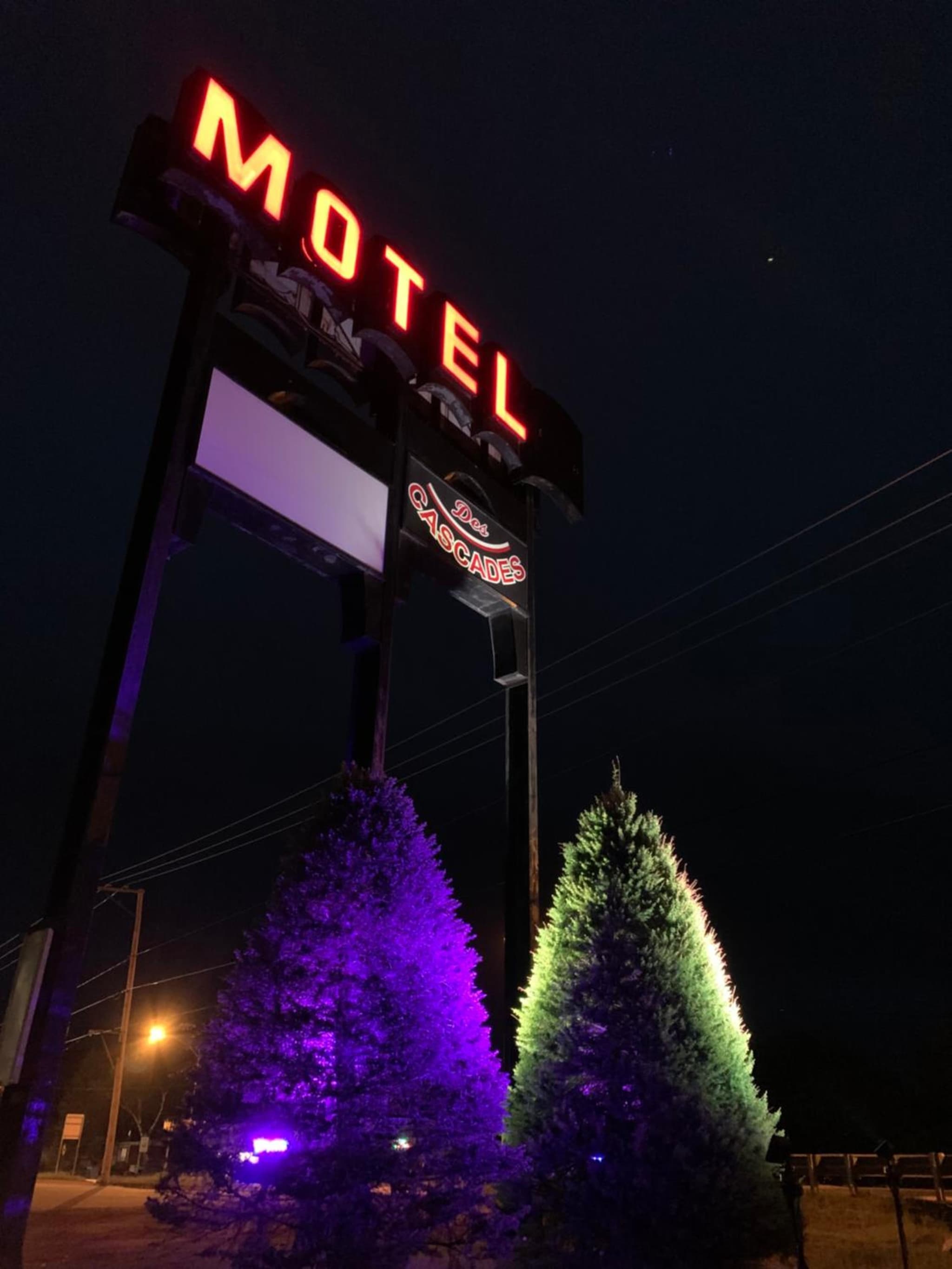 Motel Des Cascades photo 2