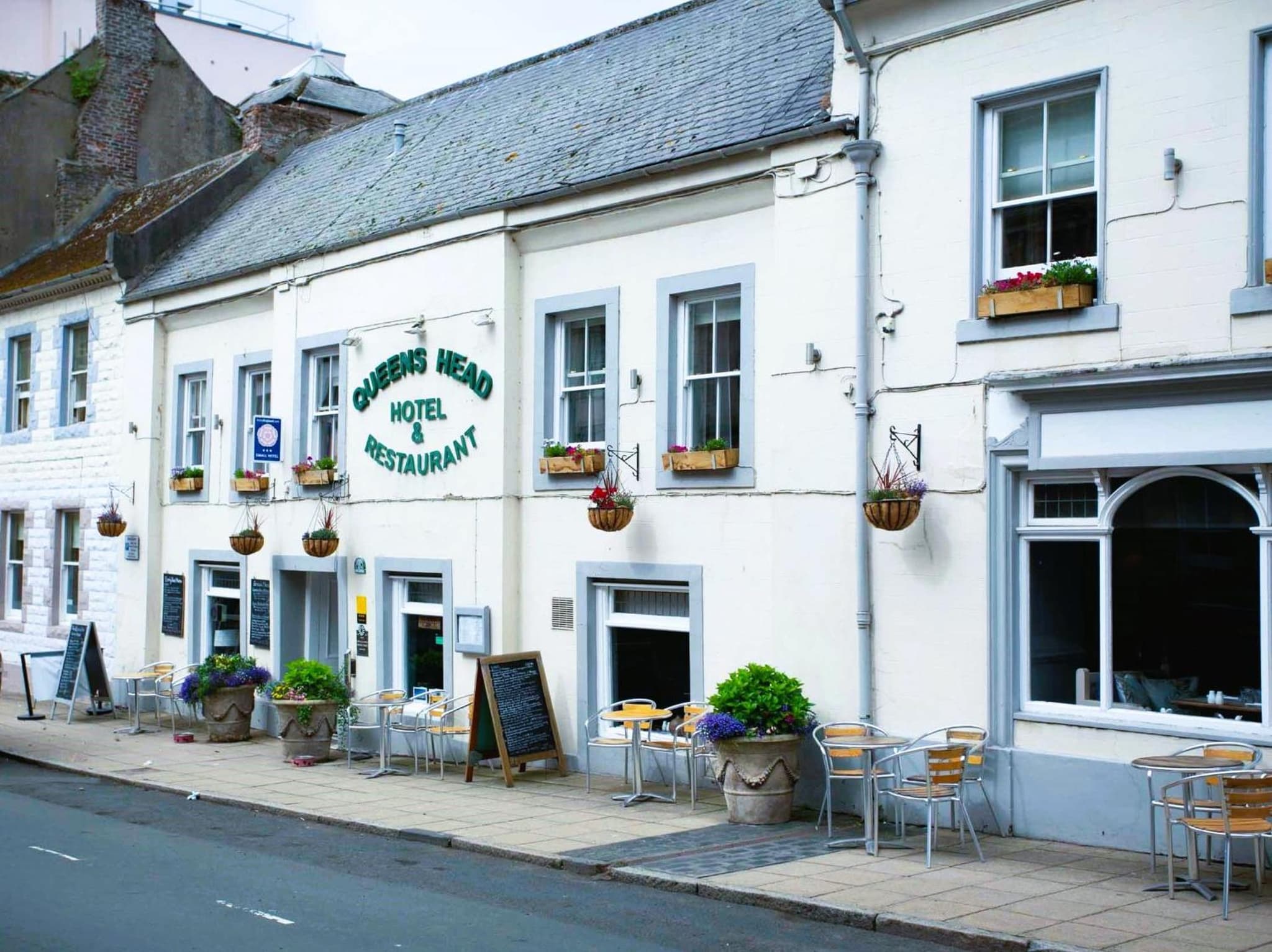 The Queens Head Hotel, Self Check-In photo 4