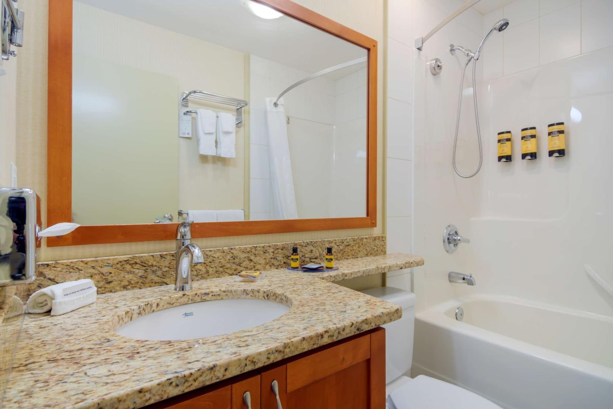 Best Western PLUS Chemainus Inn photo 5