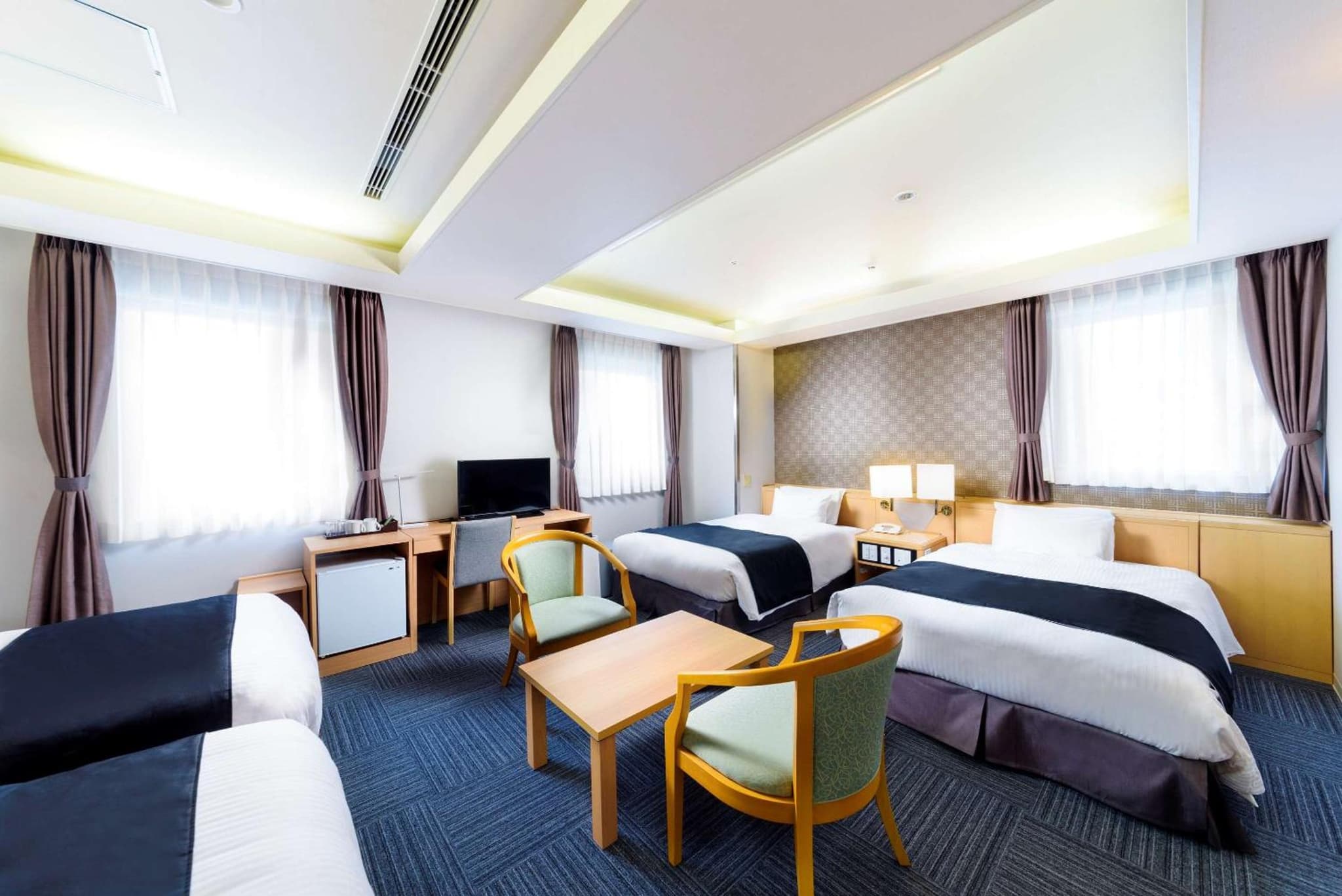 SureStay Plus Hotel by Best Western Shin-Osaka photo 6