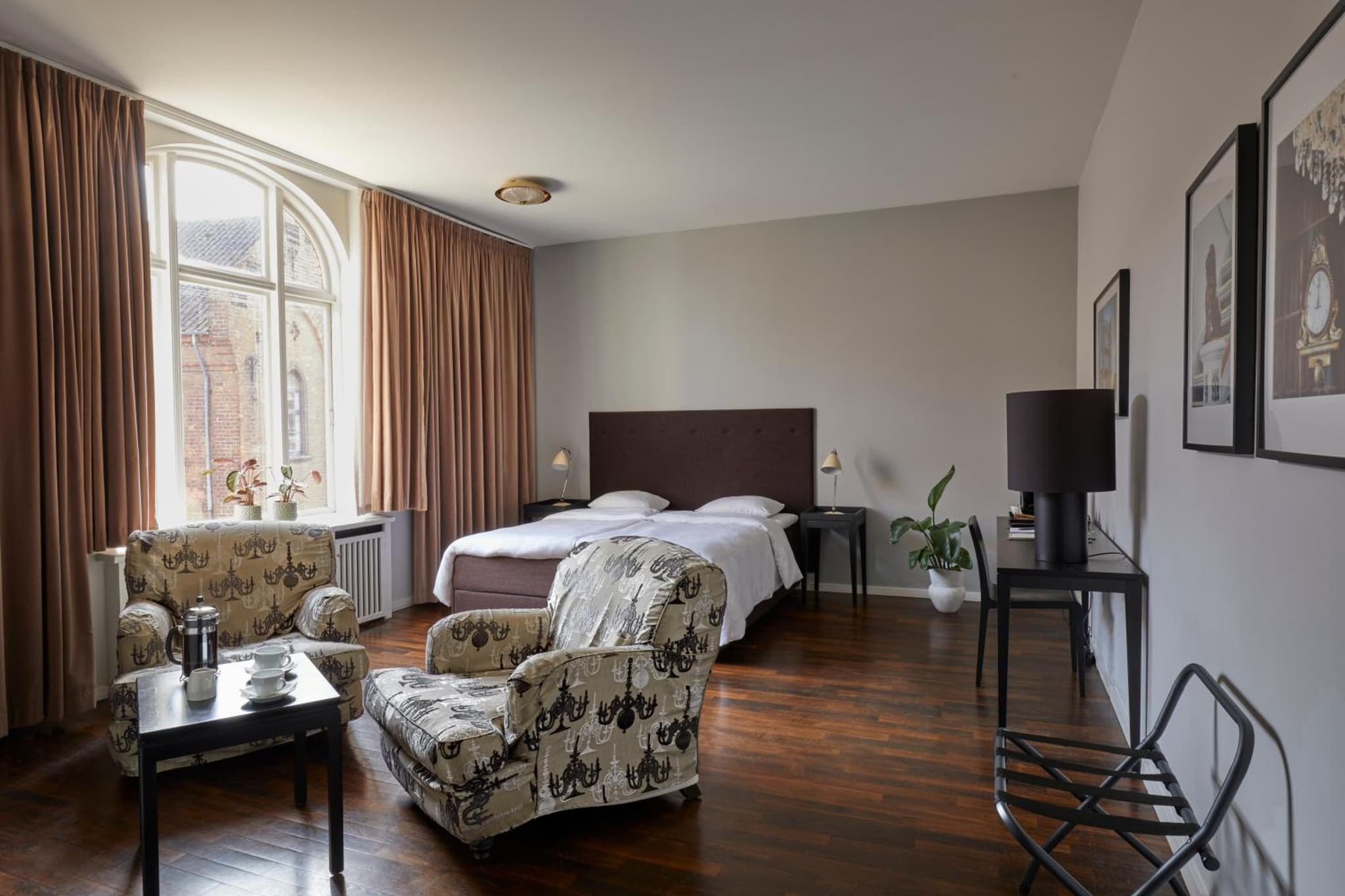 First Hotel Grand photo 9