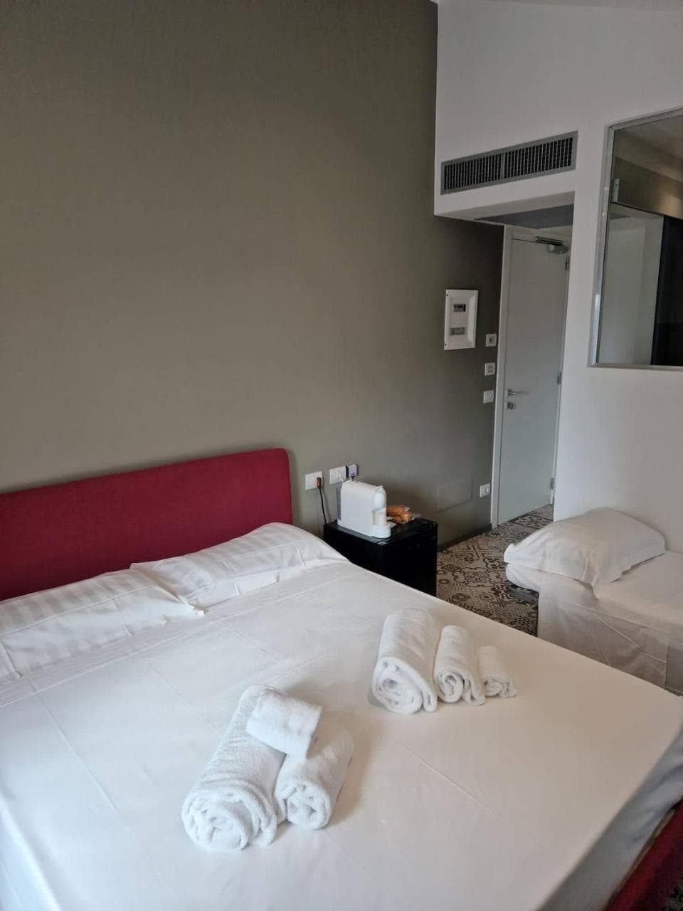 Gaias Rooms photo 8