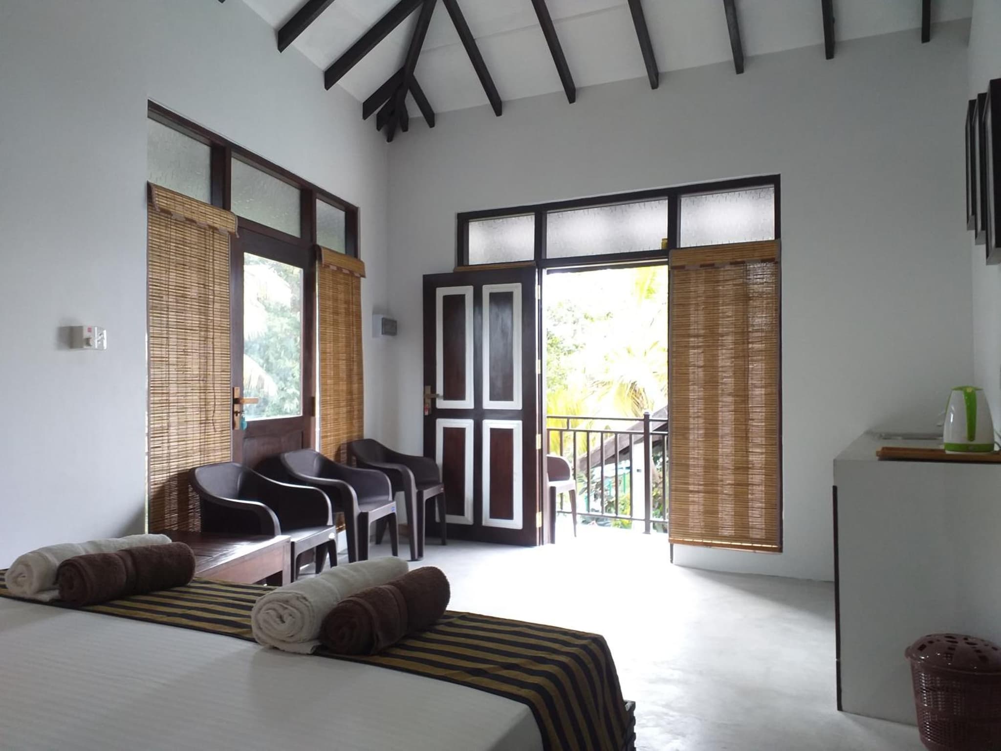 Green Wood Villa Negombo photo 4
