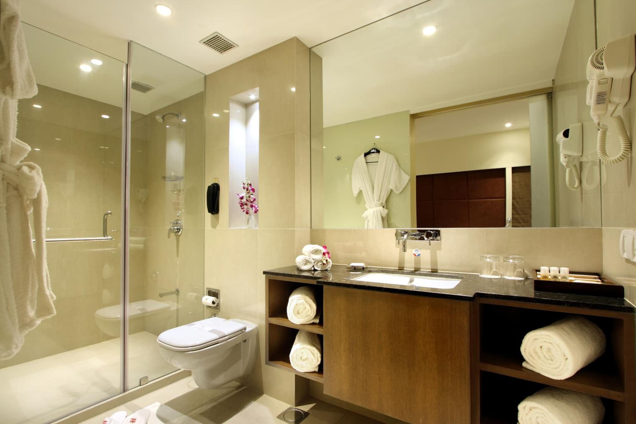 Hotel Express Towers photo 4