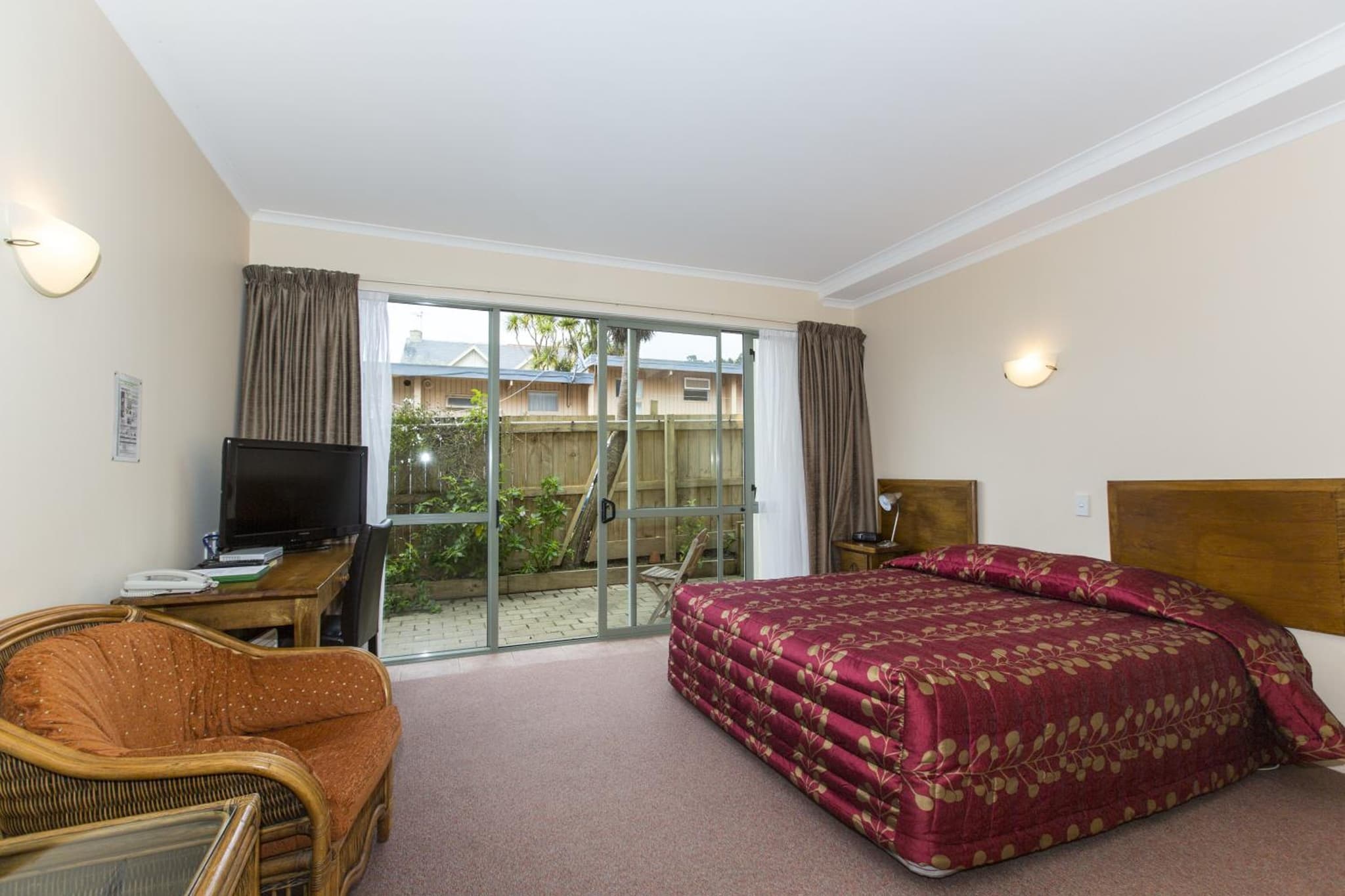 Fernhill Motor Lodge photo 4