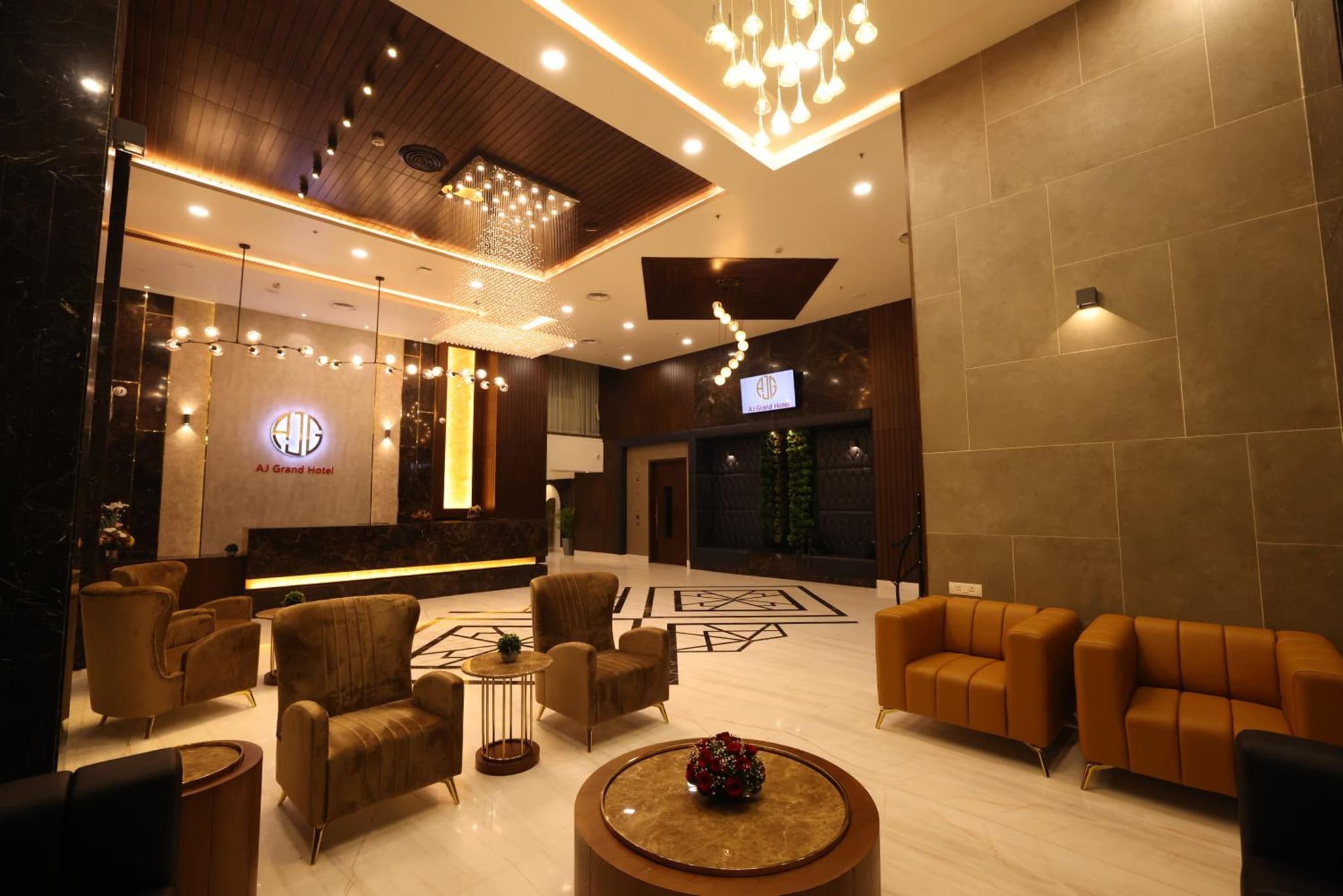 AJ Grand Hotel photo 7