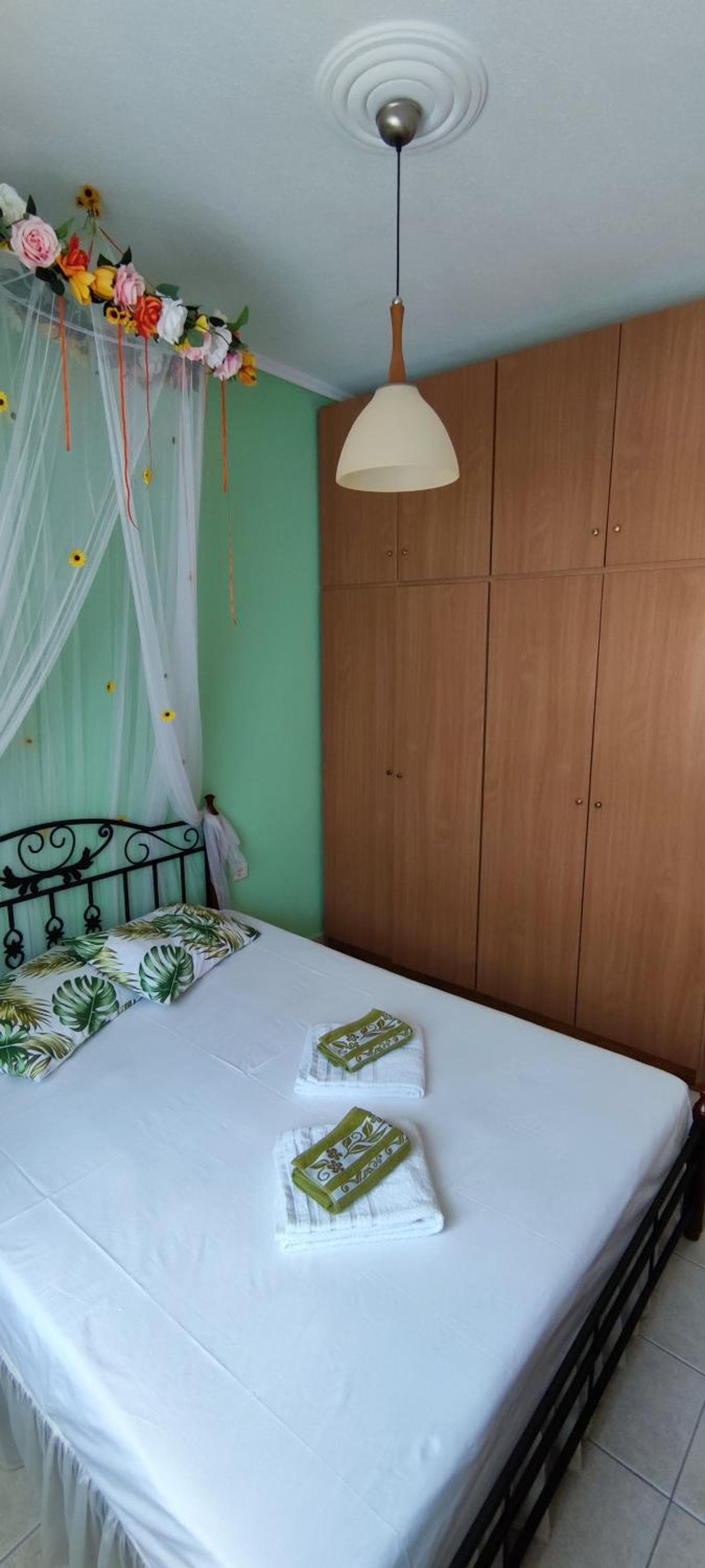 Sunflower Apartment photo 2