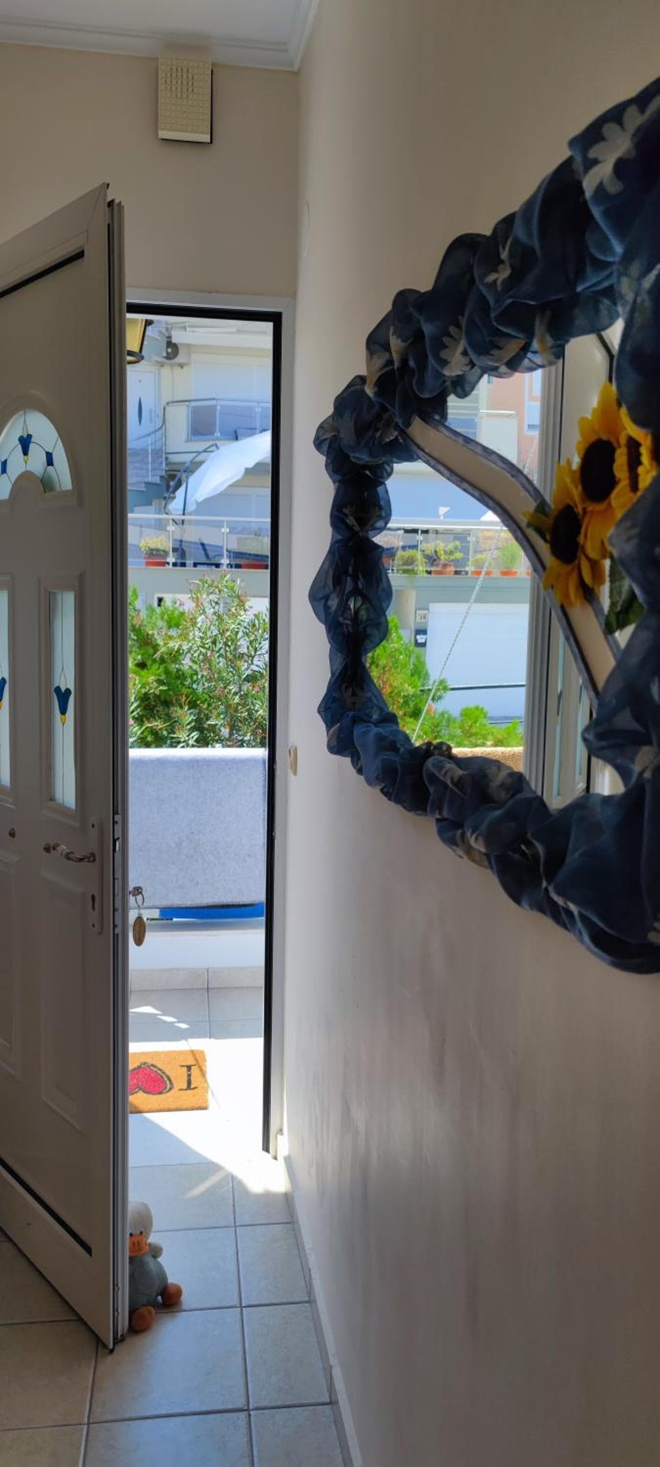 Sunflower Apartment photo 7