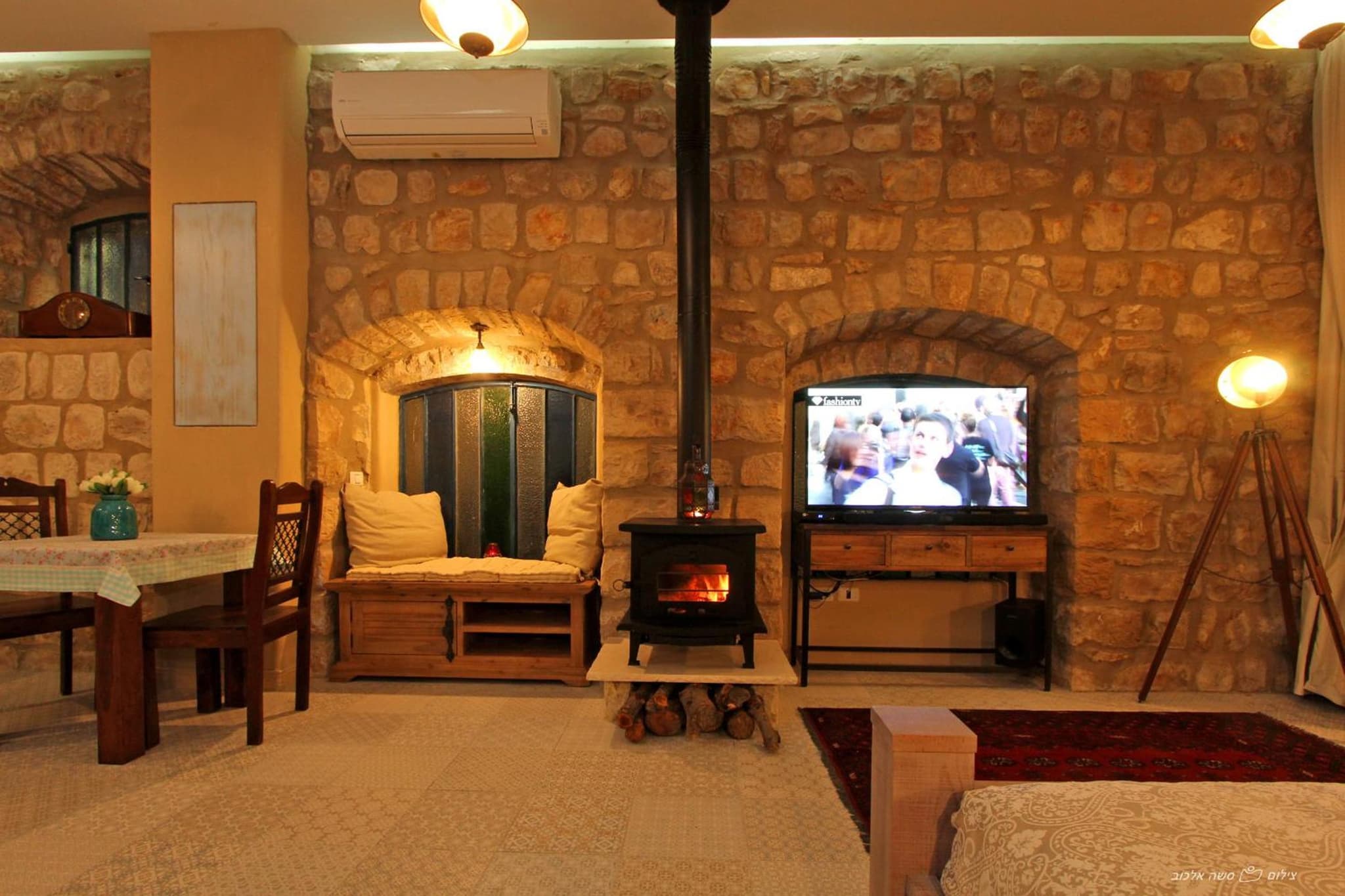 Beit Ha'Omanim photo 6