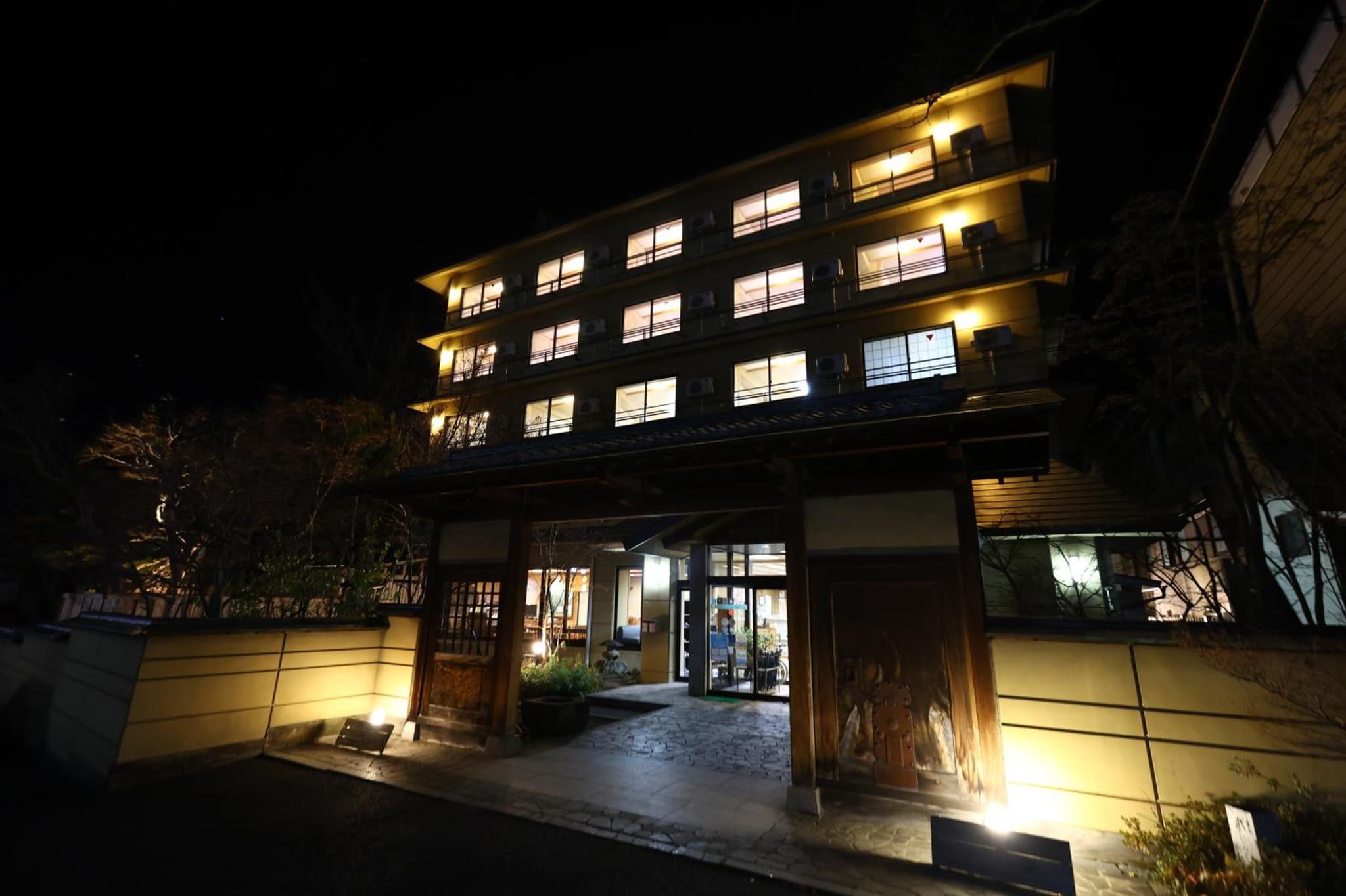 Shibu Hotel photo 3