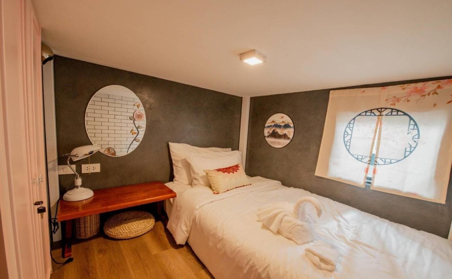 Lynlan Hostel & Cafe photo 6