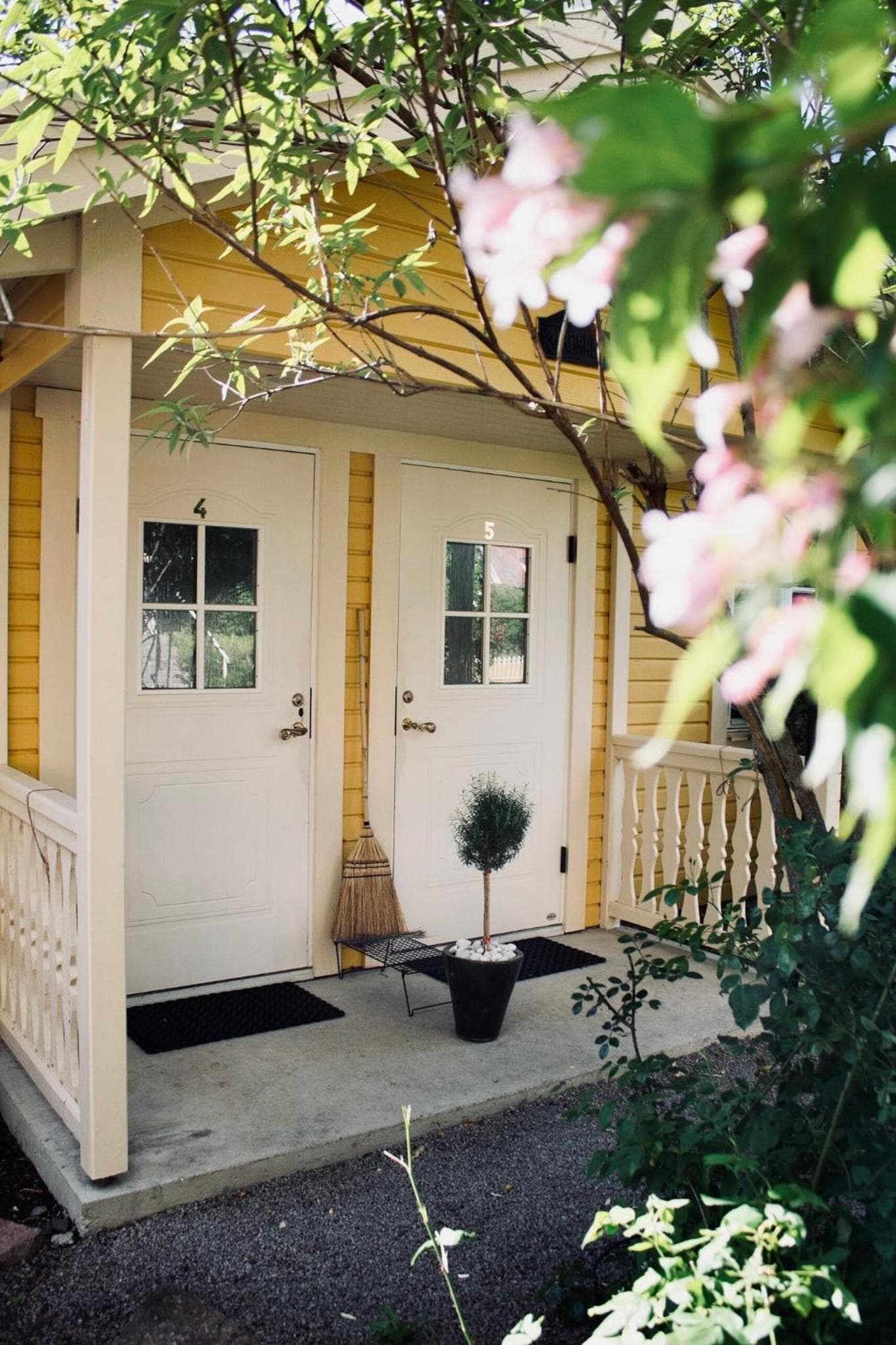 Villa Sol B&B and Hostel