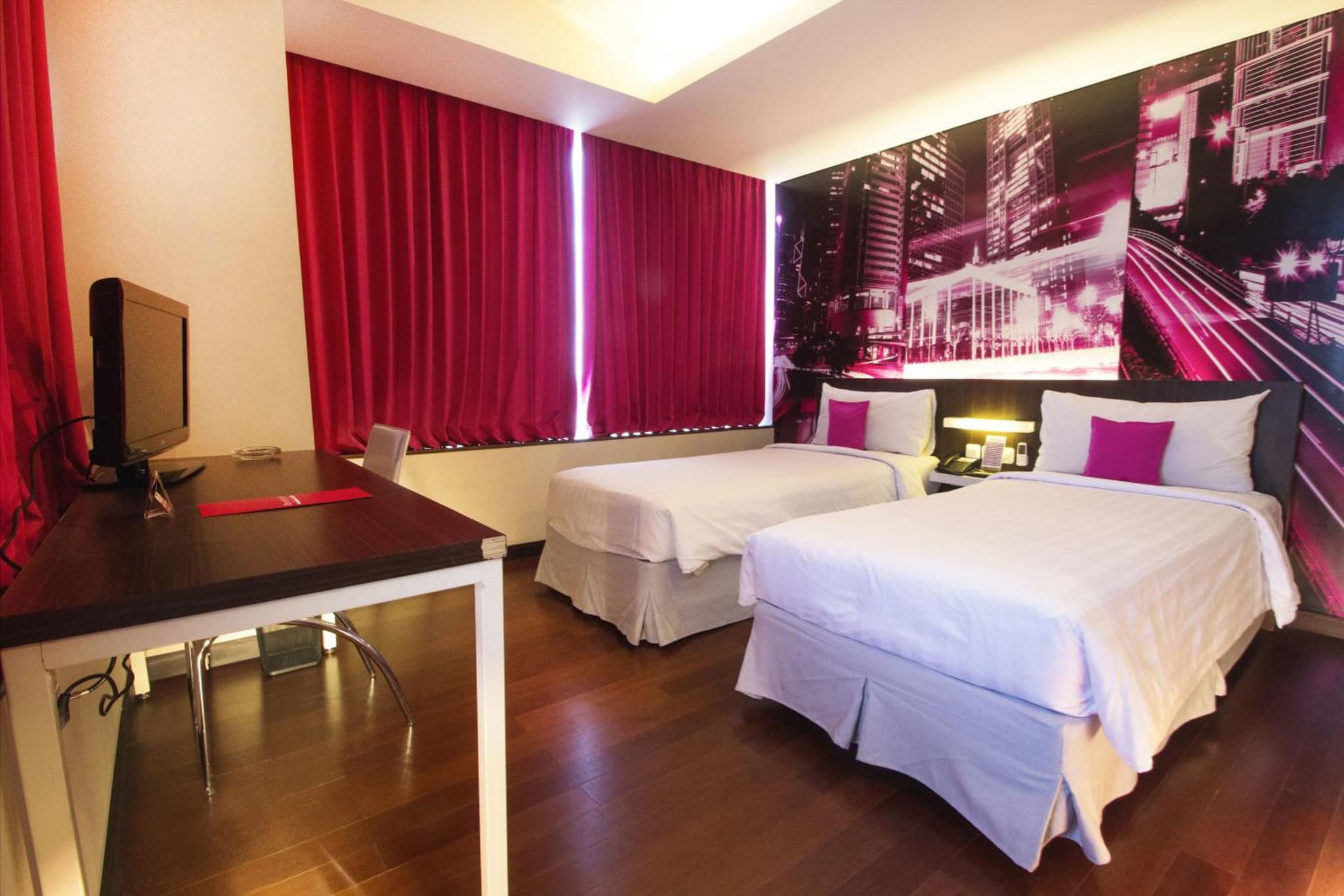 favehotel MEX Tunjungan Surabaya photo 4