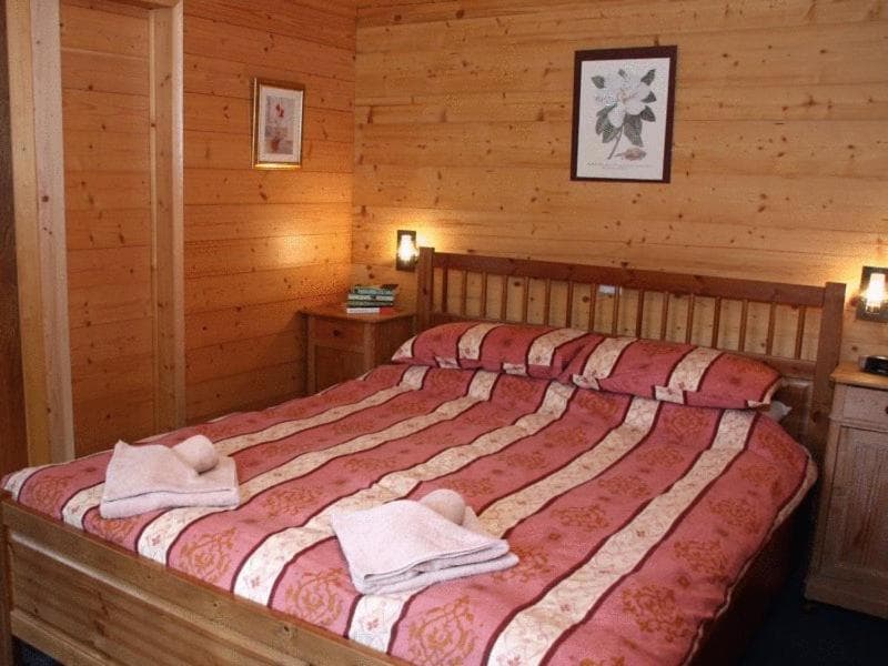 Chalet Suisse Bed and Breakfast photo 4