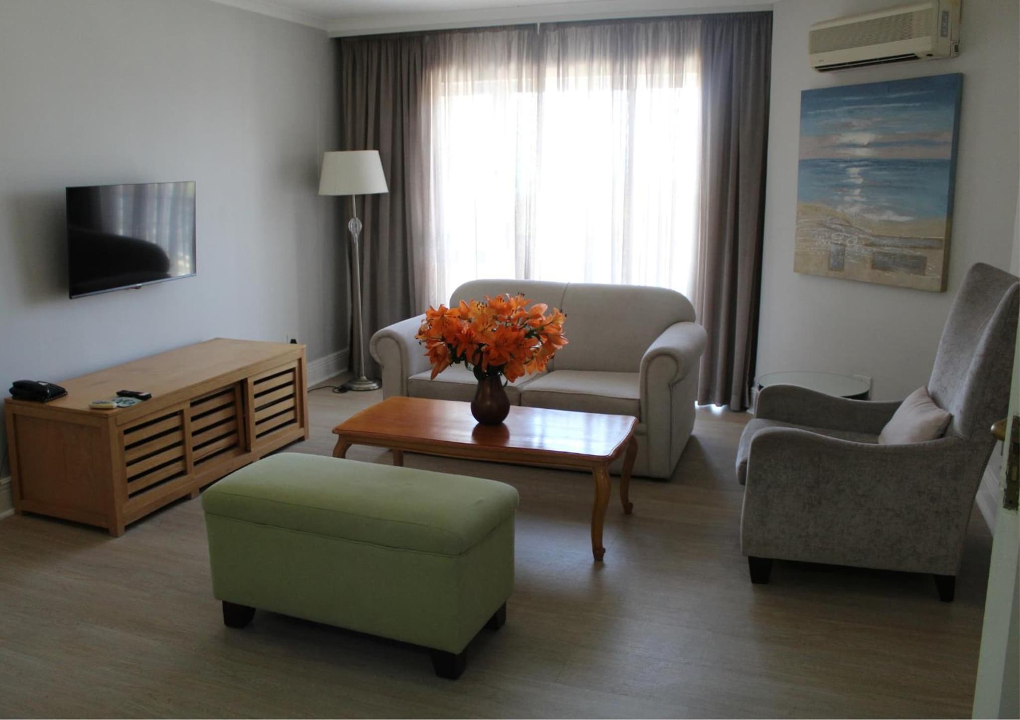 The Riverside Hotel photo 8