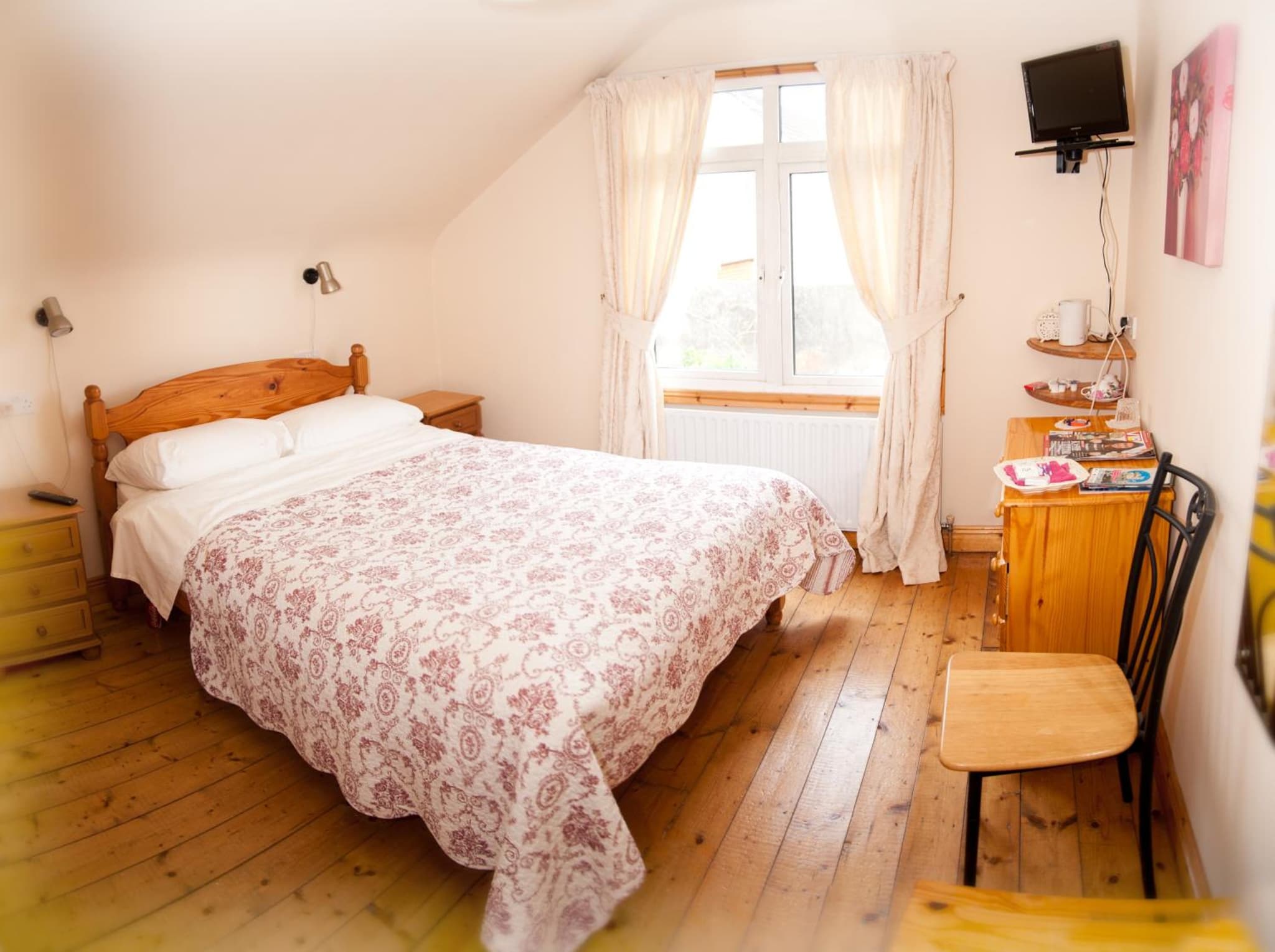 Tower Lodge B&B photo 4