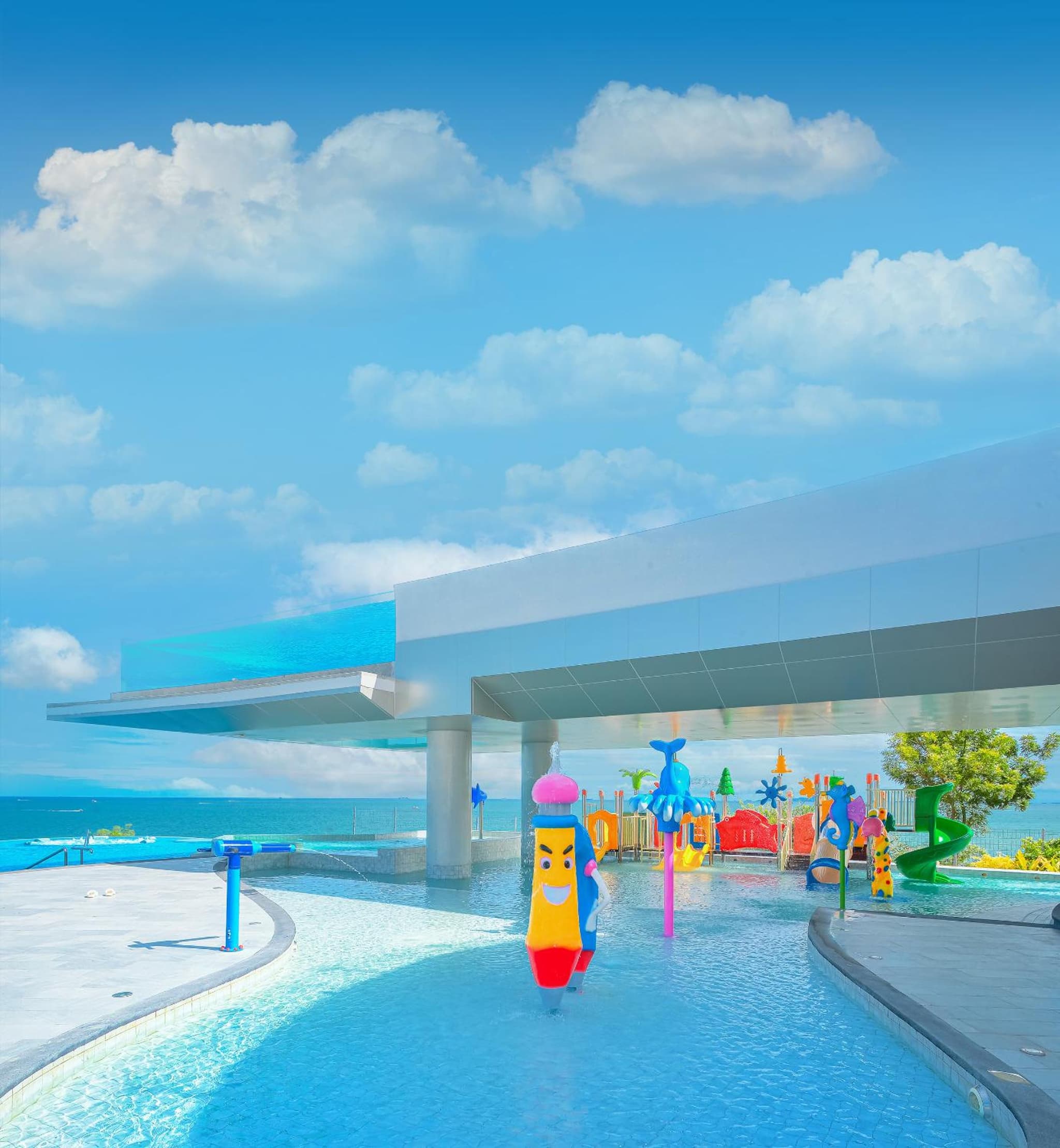 Royal Wing Suites & Spa Pattaya photo 2