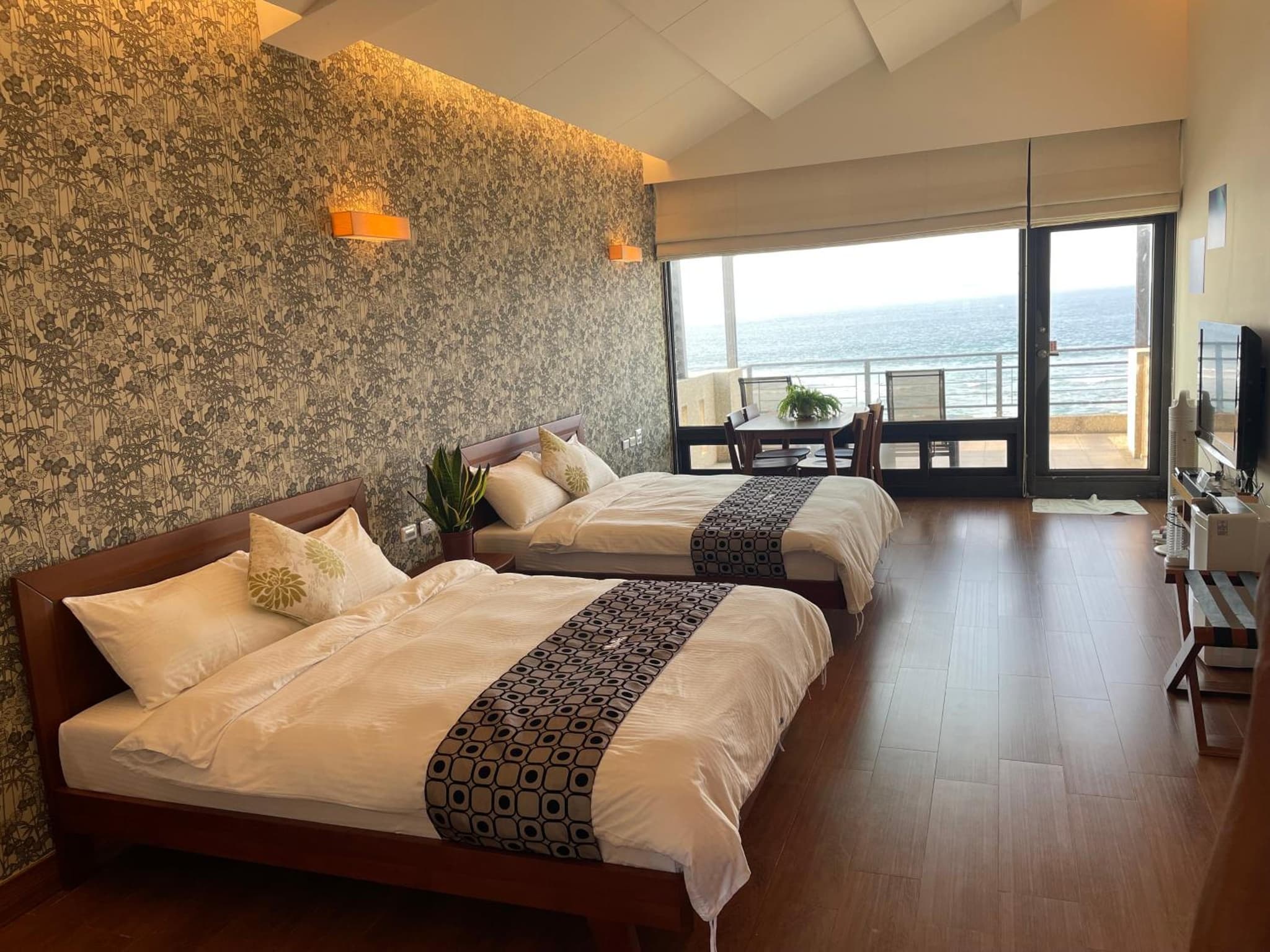 TORO Ocean front B&B photo 5