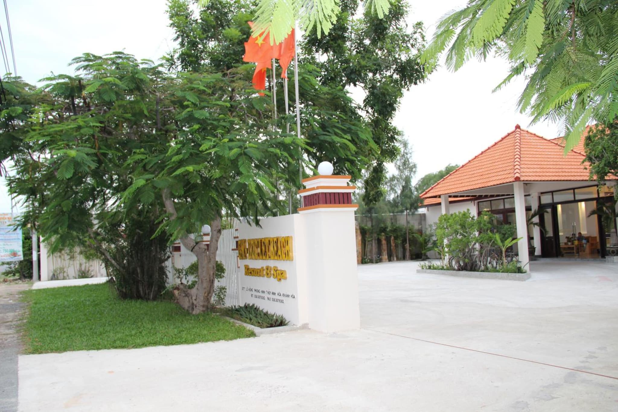 GM Doc Let Beach Resort & Spa photo 6