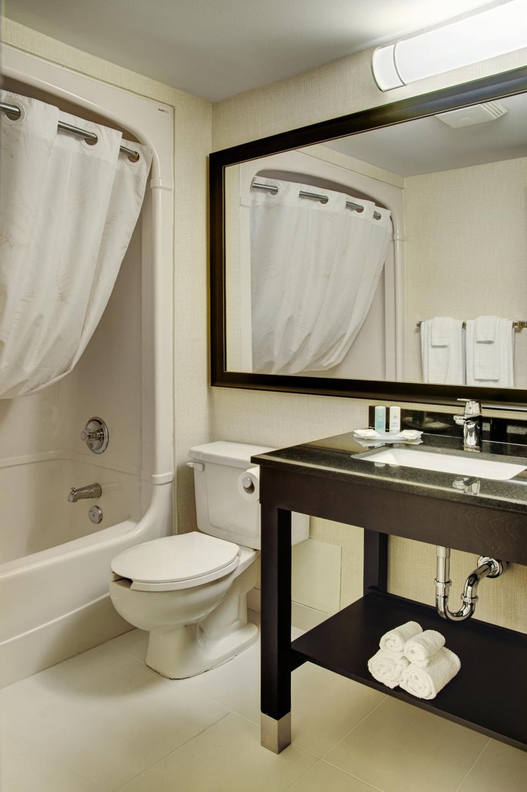 Comfort Inn Truro photo 3