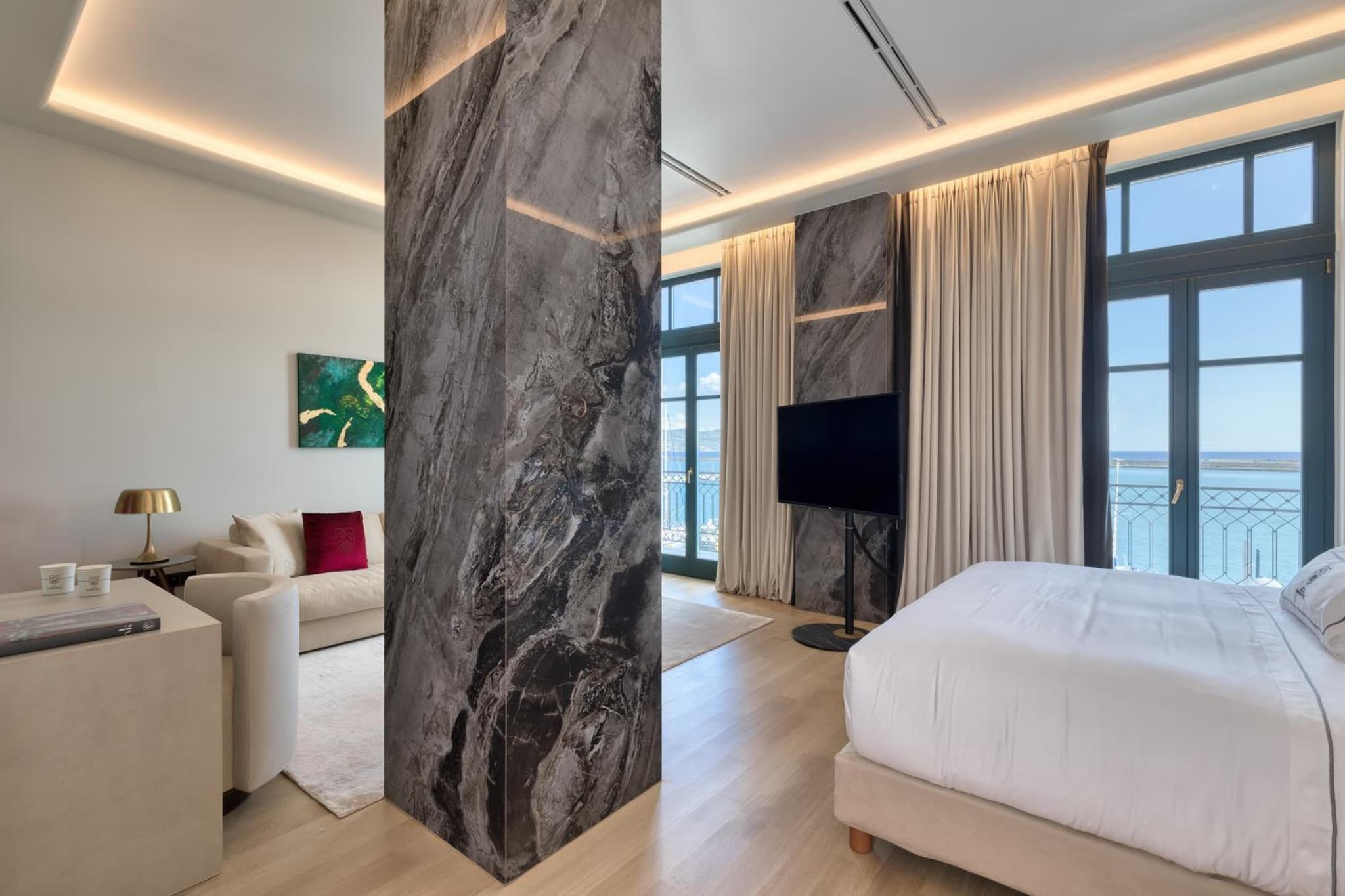 Grand Hotel Kalamata photo 3