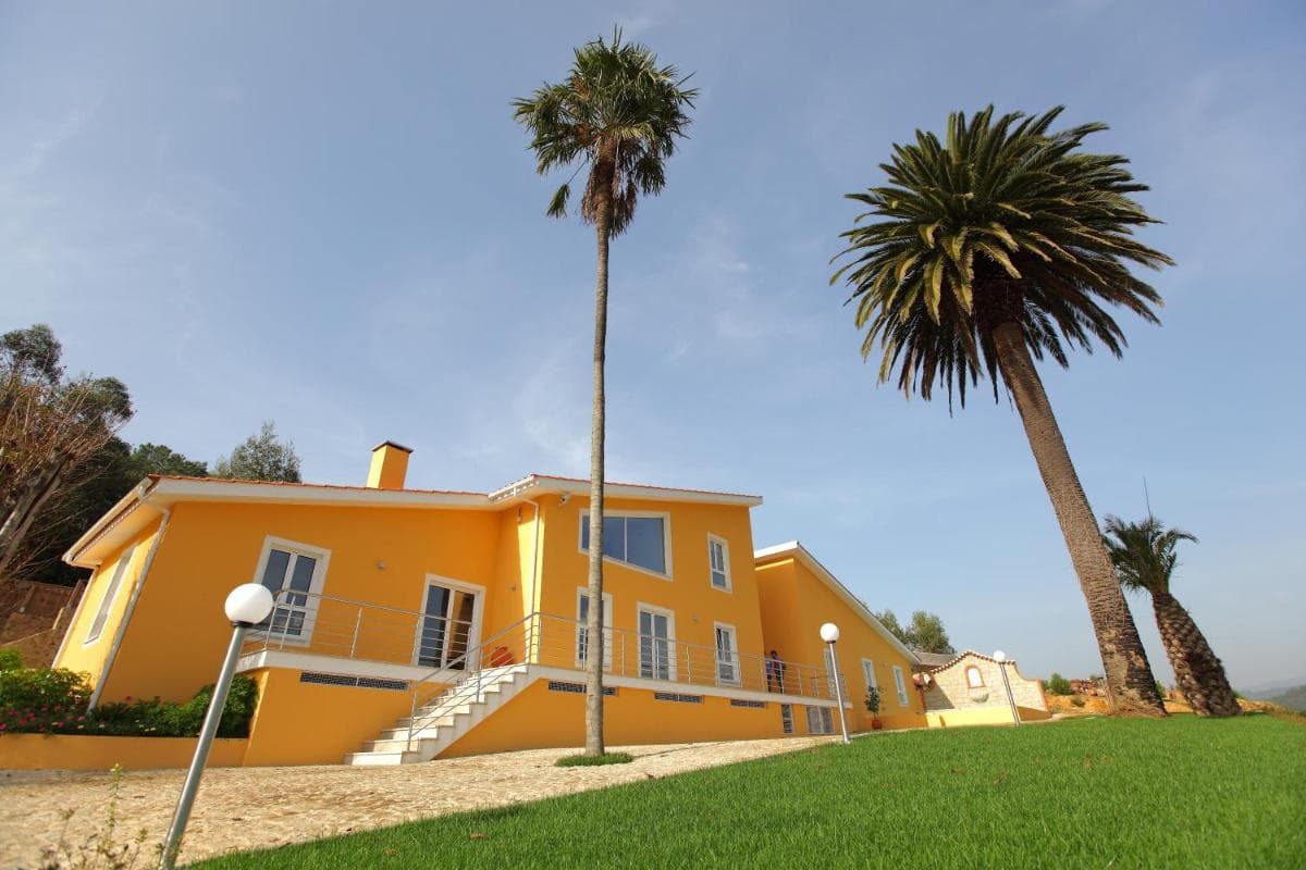 Up Quinta dos Meireles photo 7