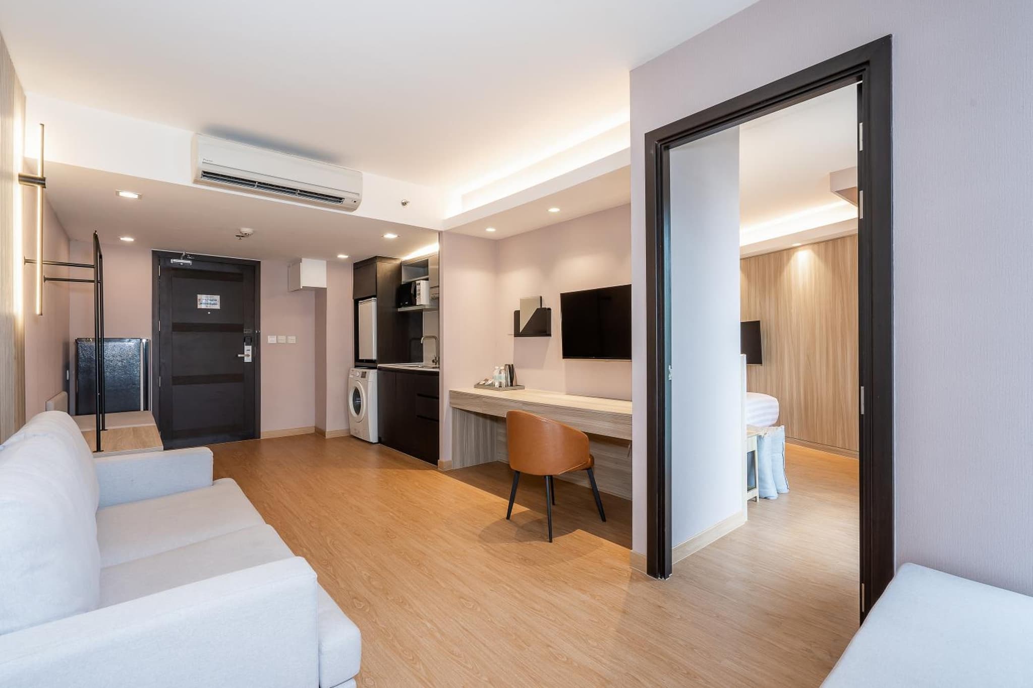 Aster Hotel and Residence by At Mind photo 2