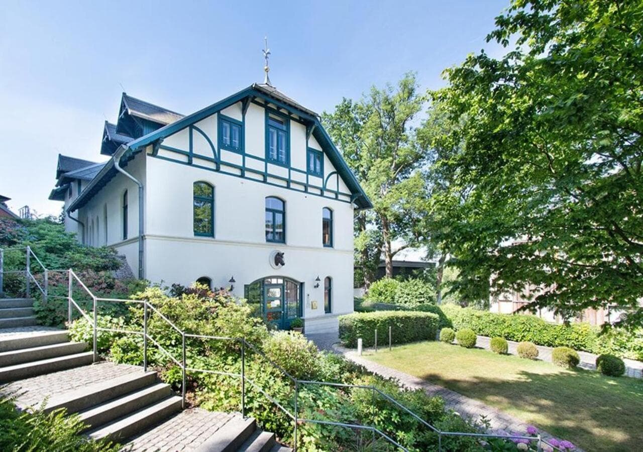 Süllberg Hotel - Die kleine, feine Remise in Blankenese