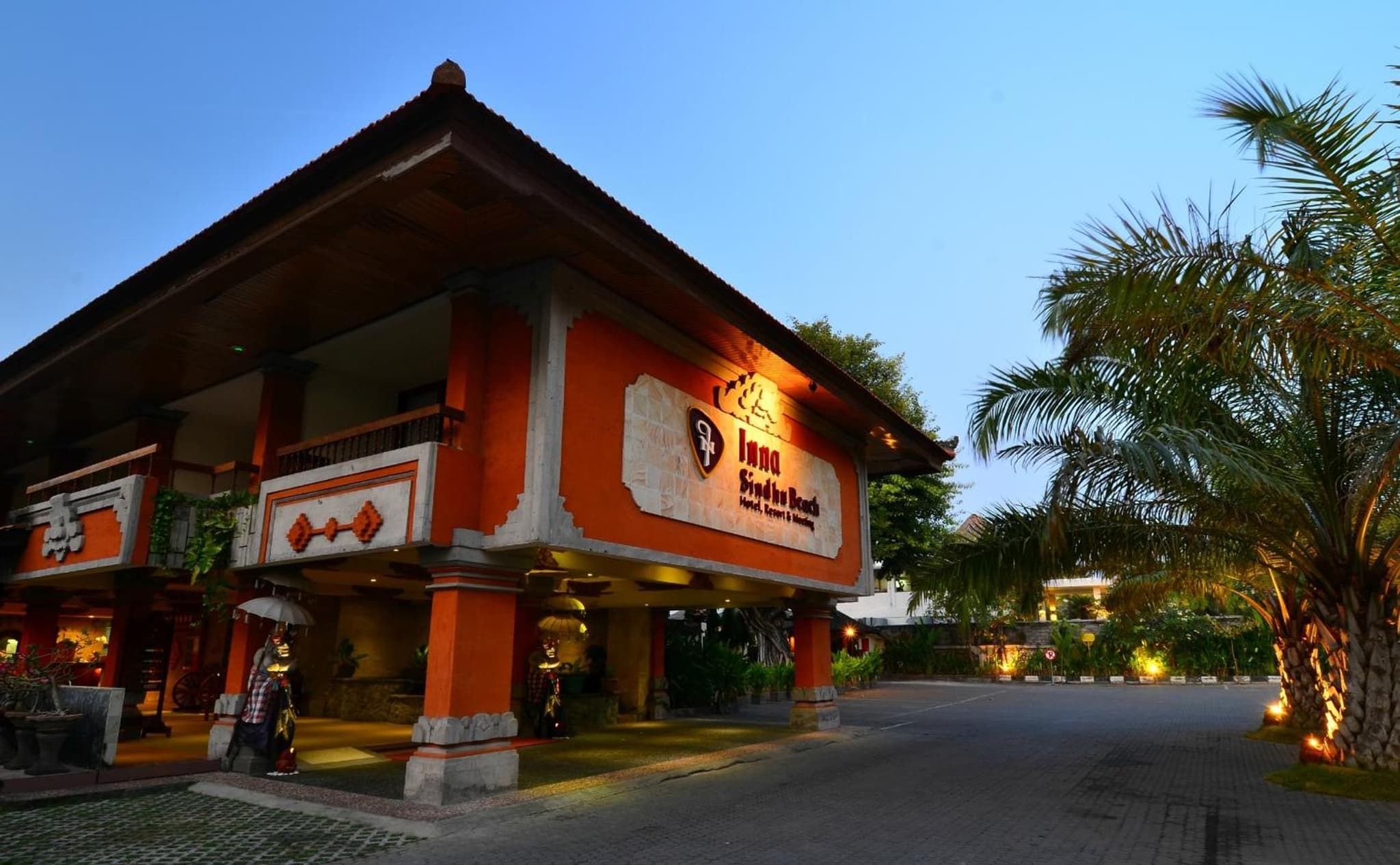 Inna Sindhu Beach Hotel & Resort