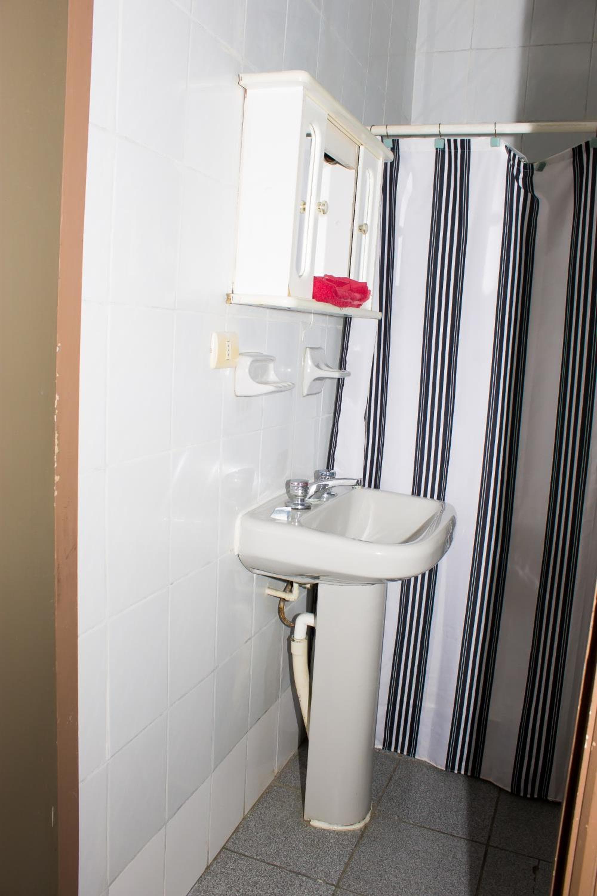 Hostal Residencia Blest Gana photo 2