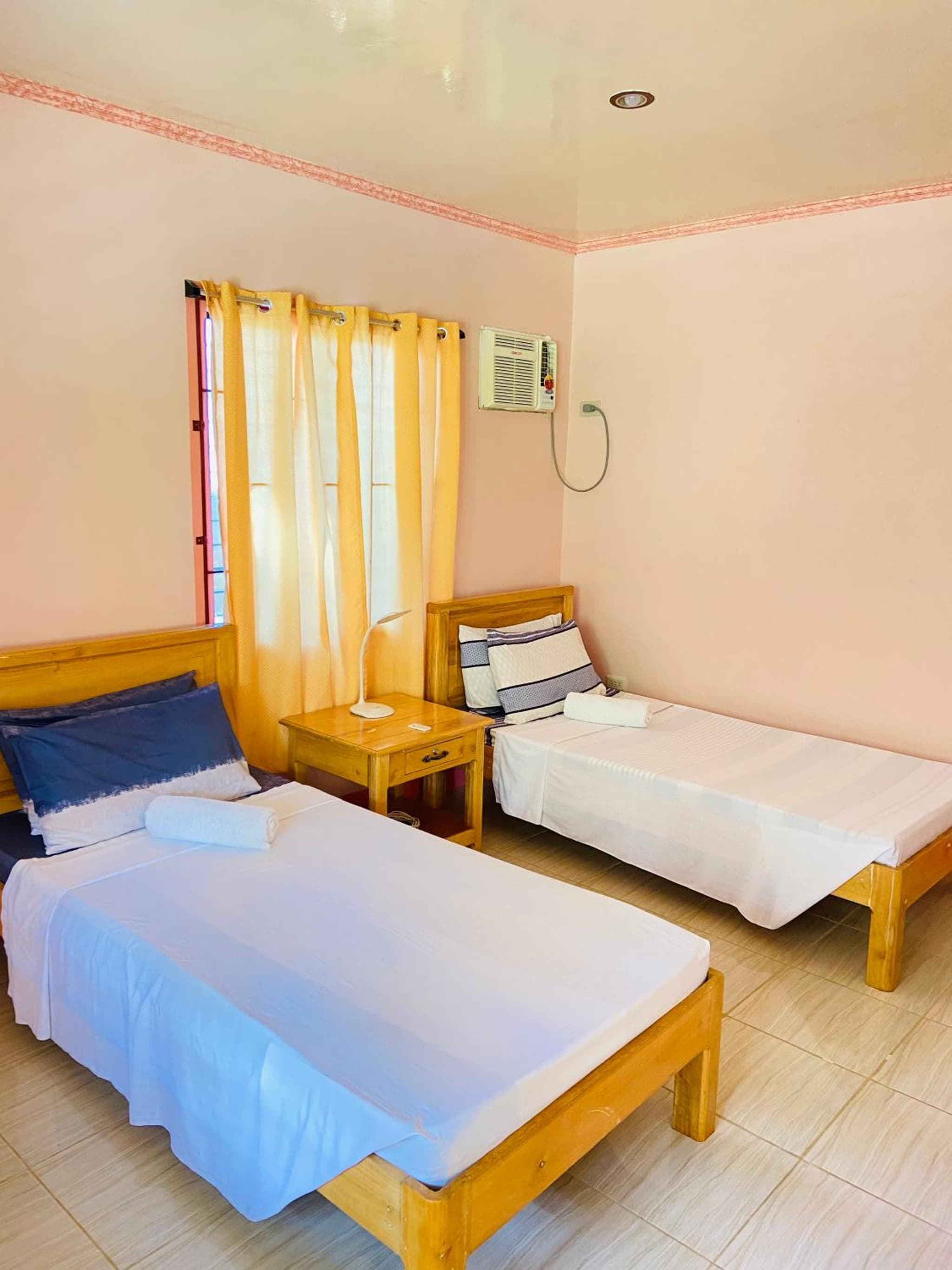 Uptown Guesthouse photo 7