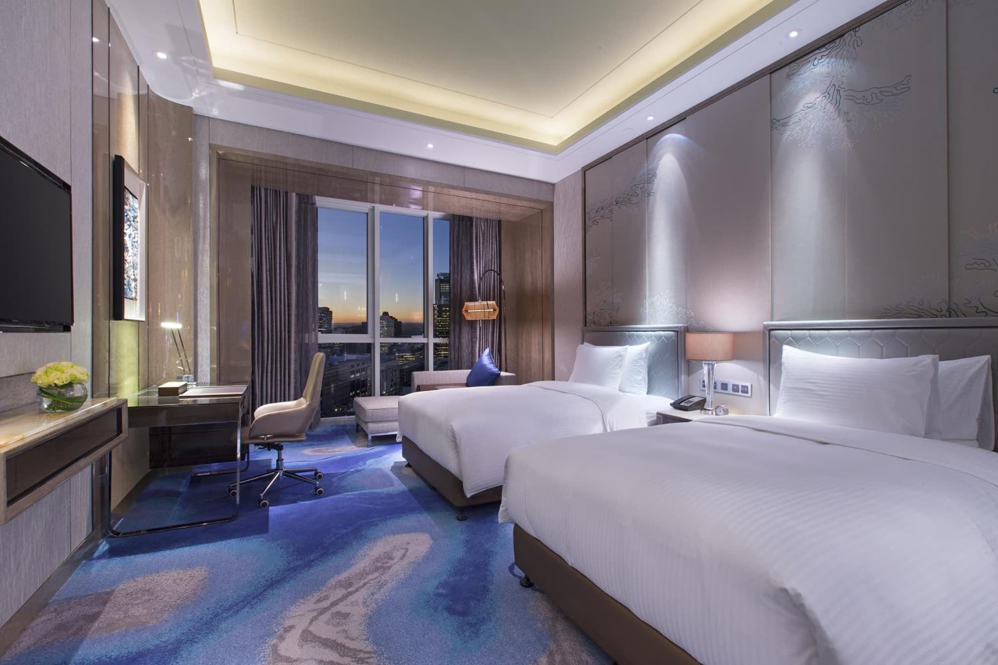 Pullman Yantai Center photo 8