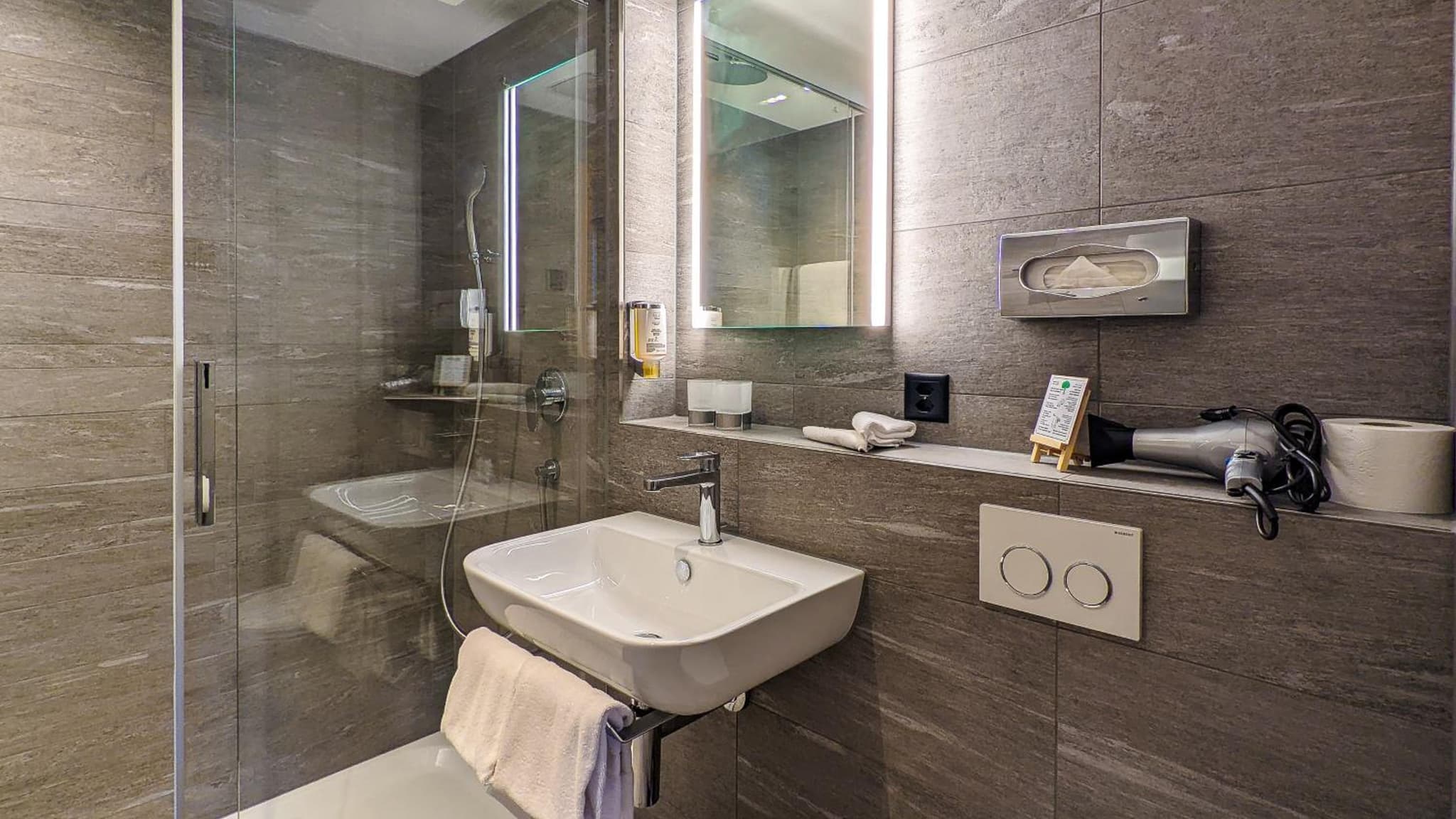 Hotel Strandhotel photo 9