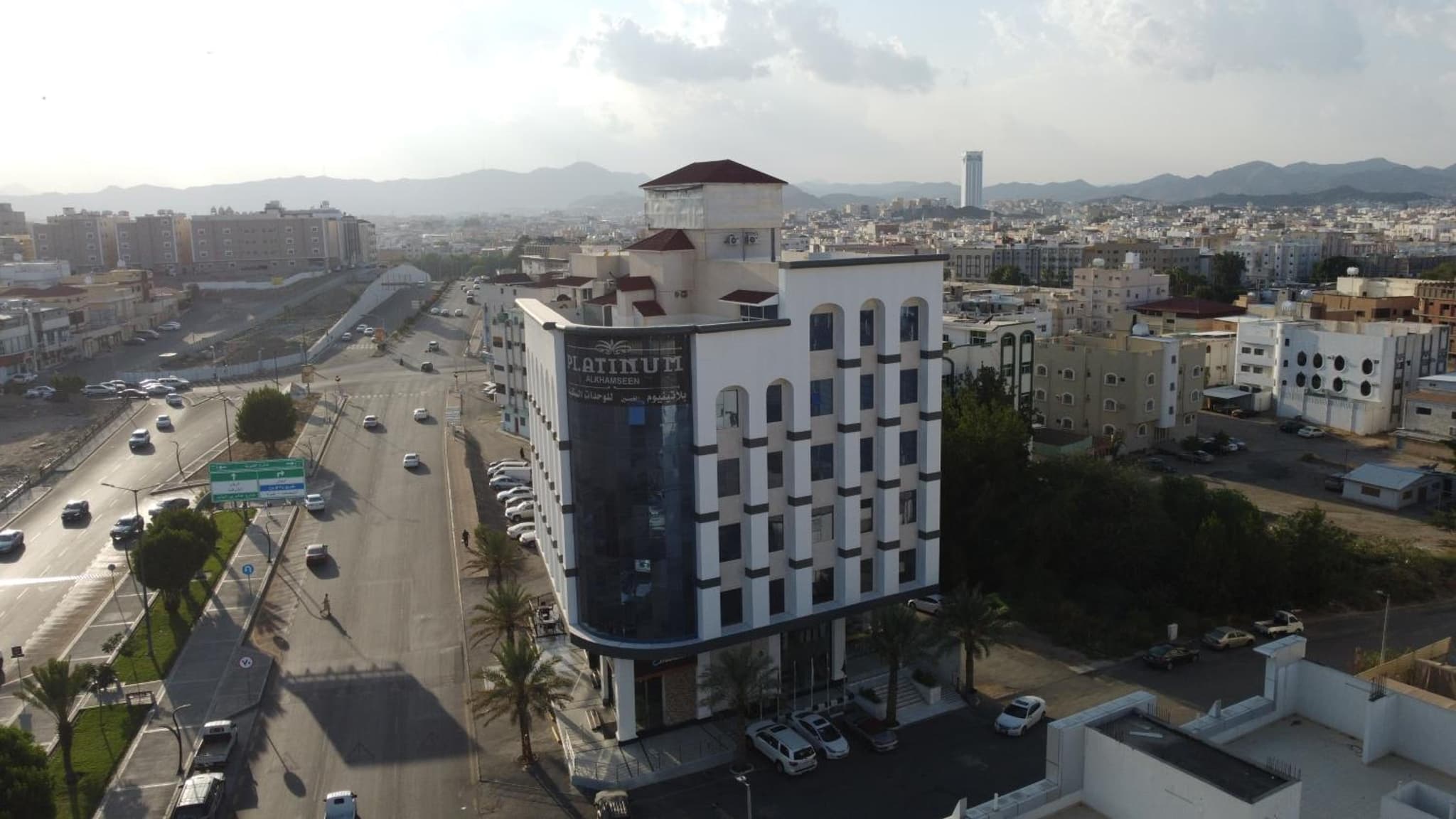 Platinum Al Khamseen Serviced Apartments photo 6