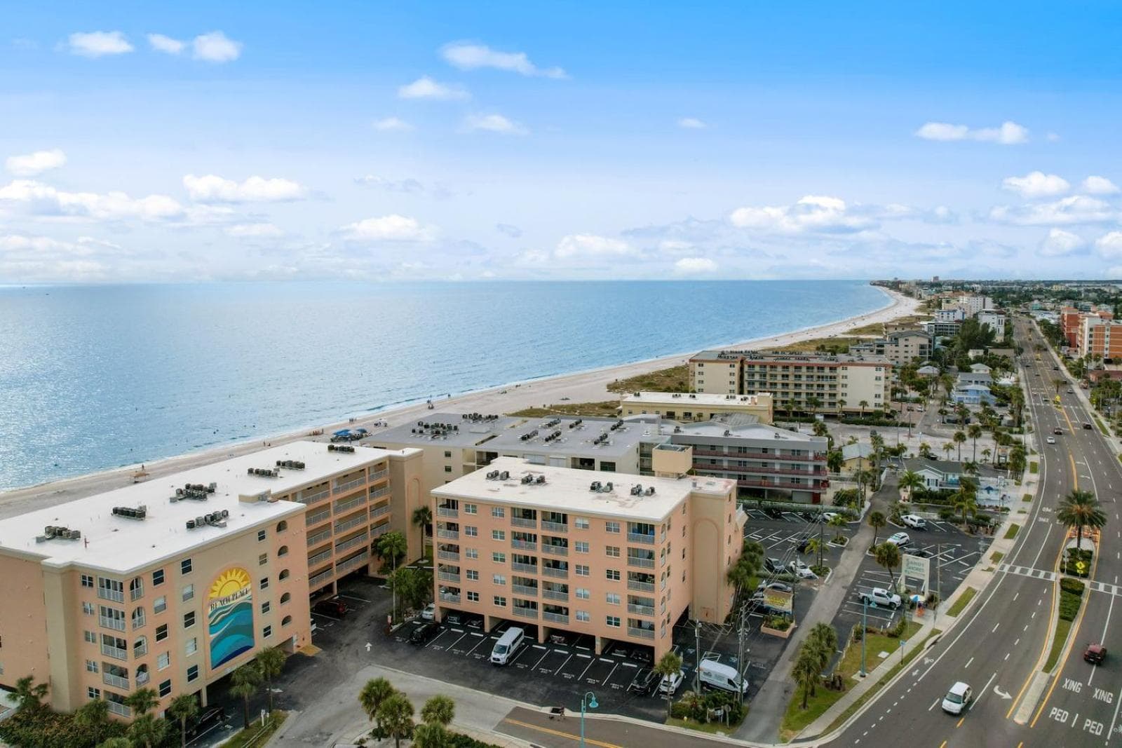 Beachfront - Ocean Views - Beach Place #108