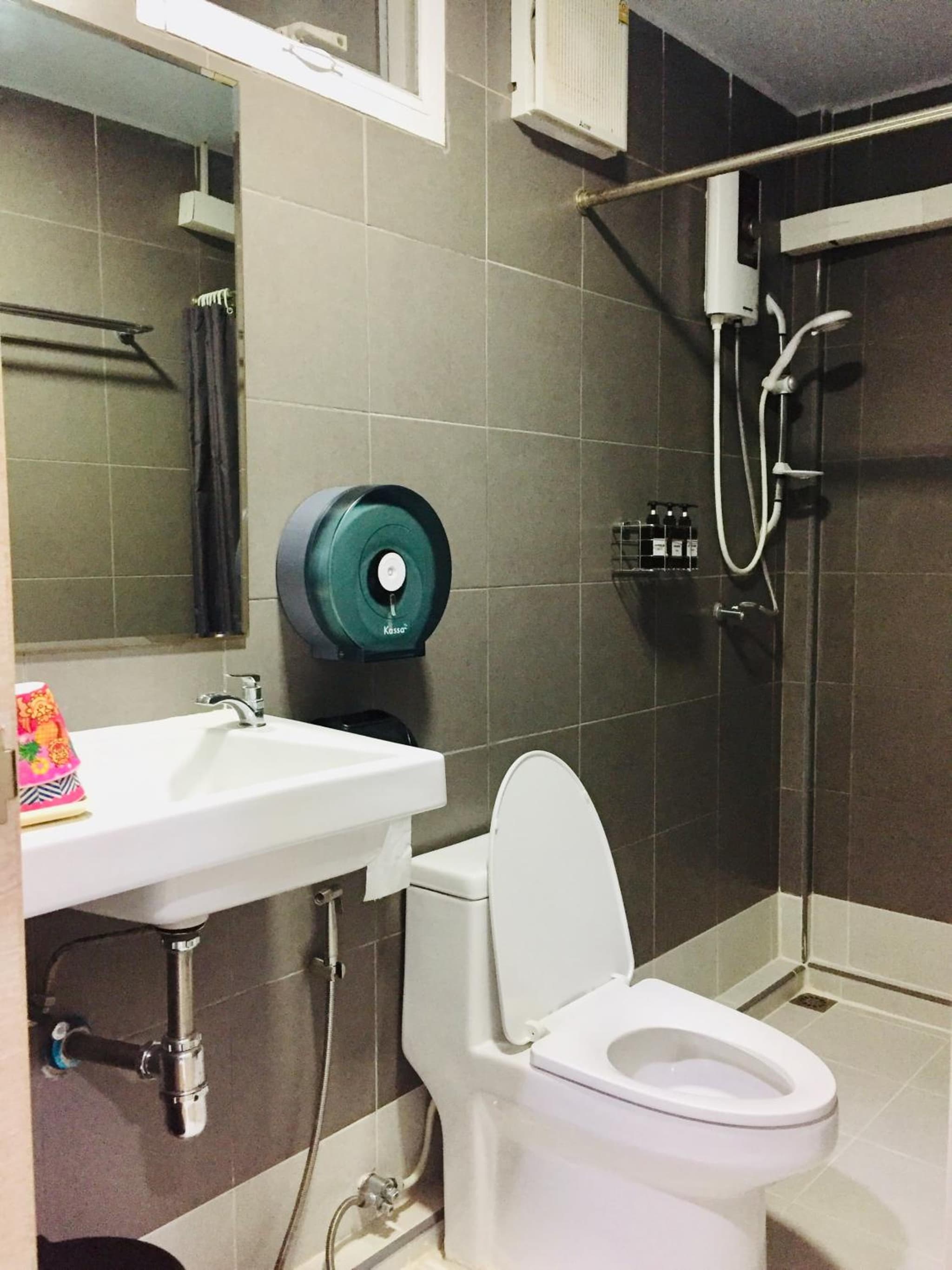 The One Hostel Phi Phi Island photo 2